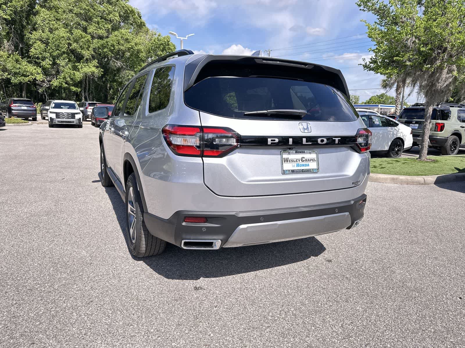 Thumbnail: 2026 Honda Pilot - 4