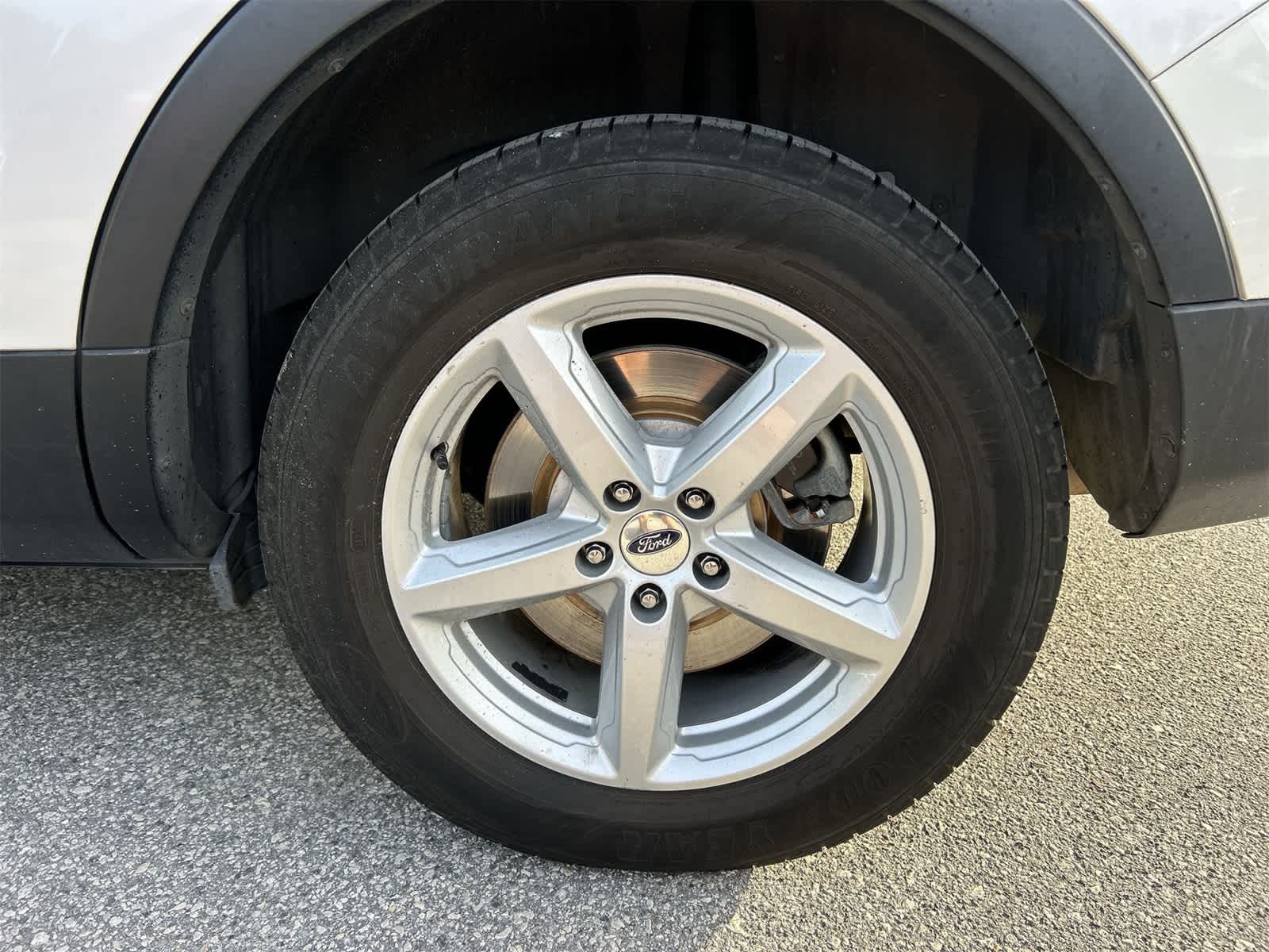 2017 Ford Explorer XLT 11