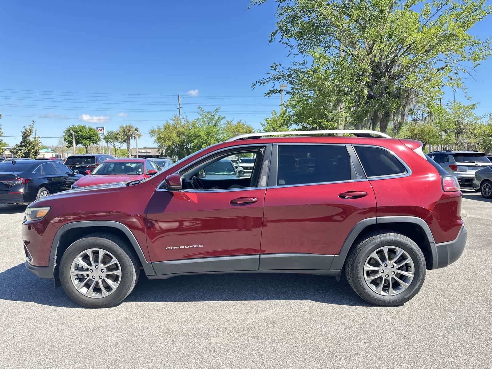 Thumbnail: 2020 Jeep Cherokee - 3