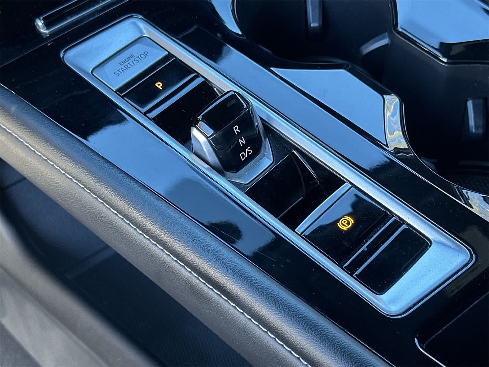 Thumbnail: 2024 Volkswagen Atlas - 21