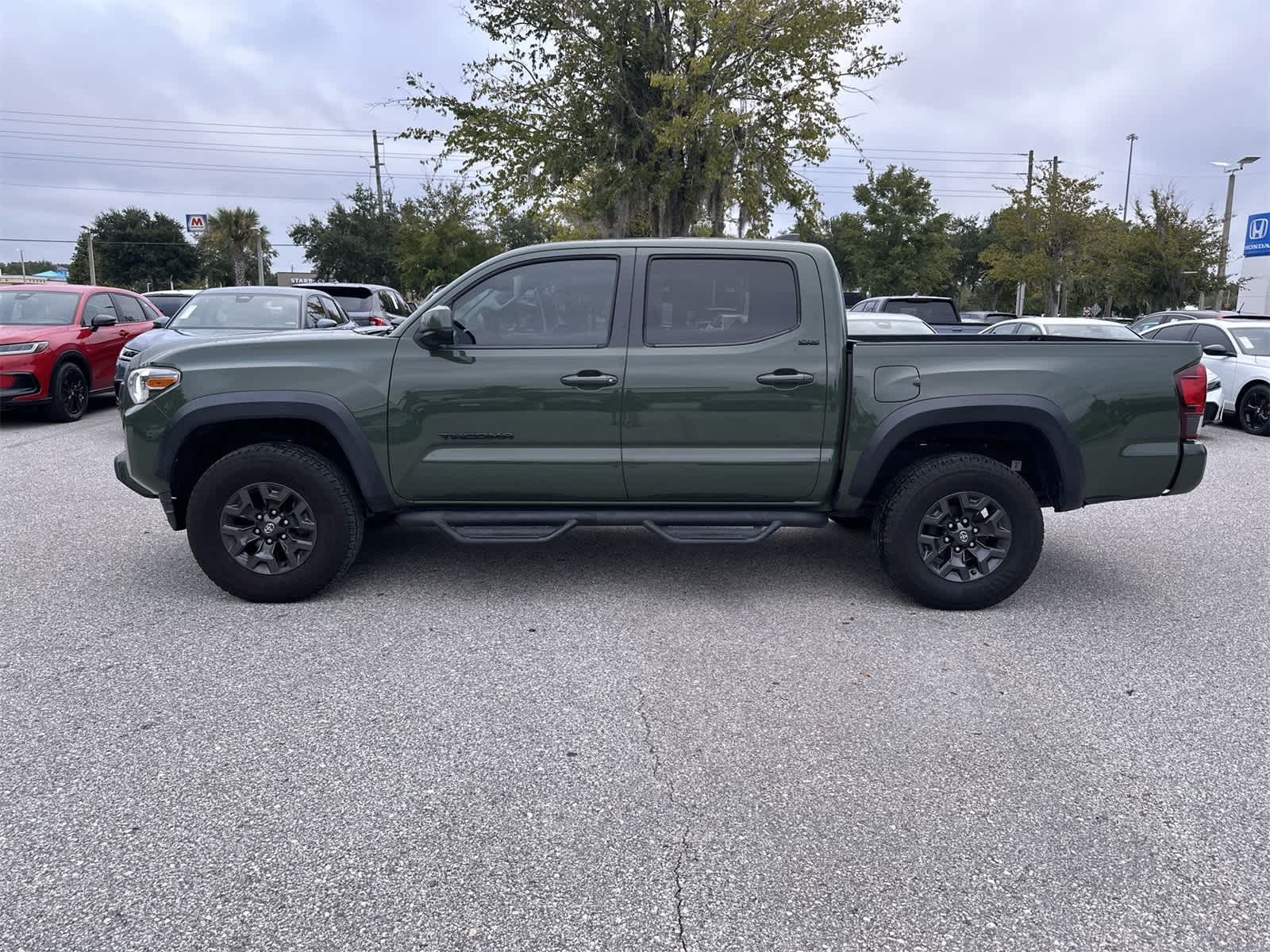 Thumbnail: 2021 Toyota Tacoma - 3