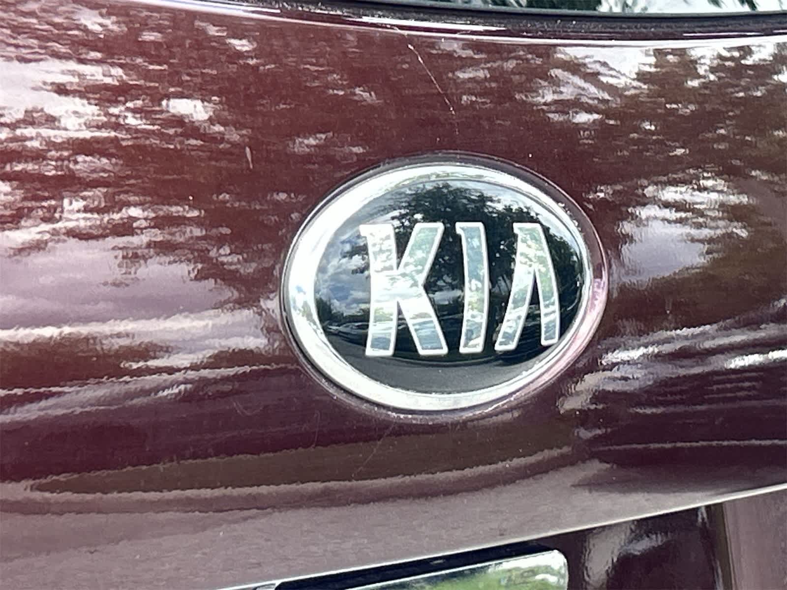 Thumbnail: 2017 Kia Sorento - 10