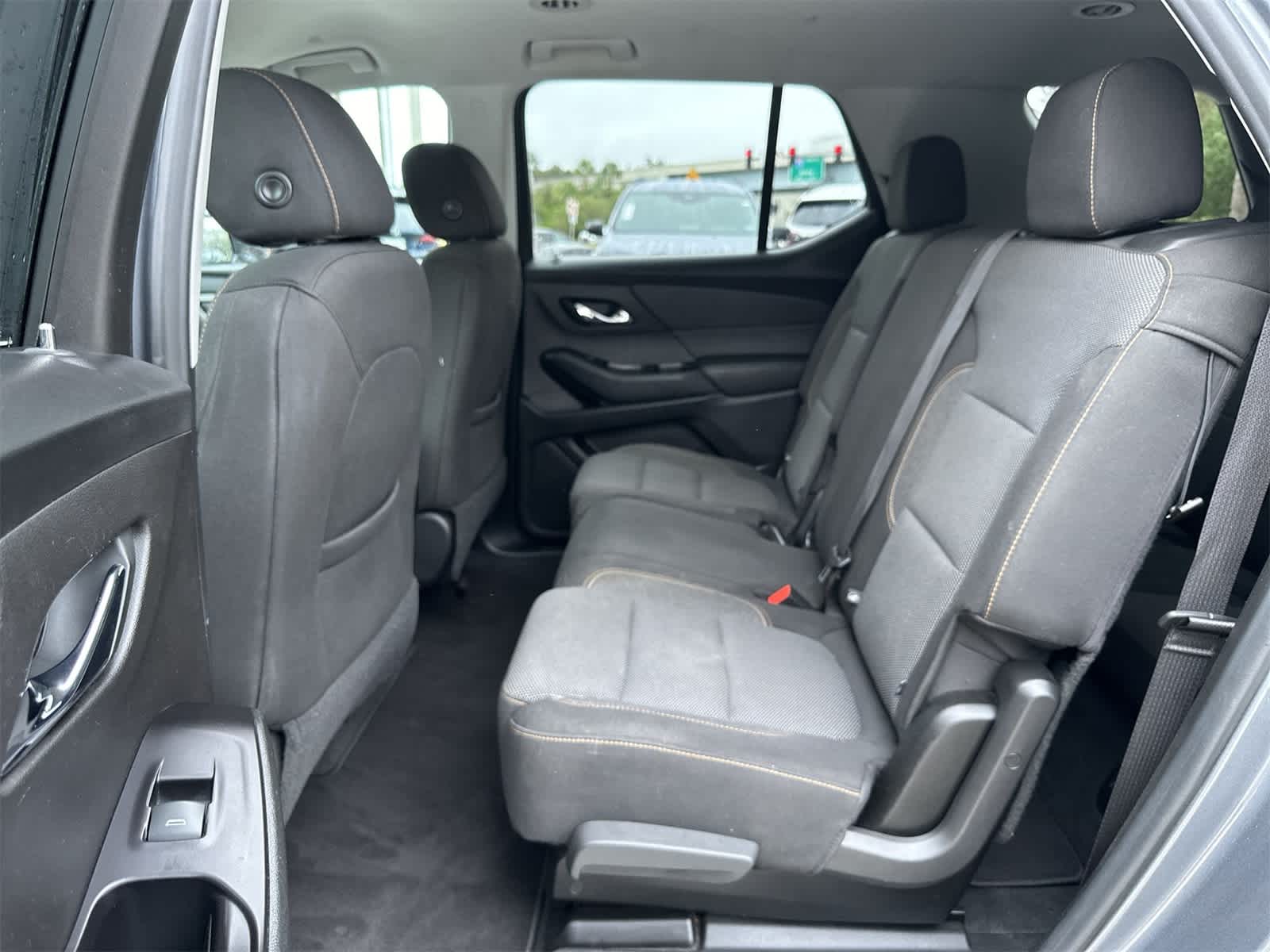 Thumbnail: 2020 Chevrolet Traverse - 15