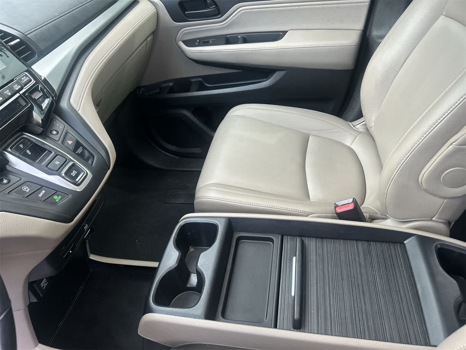 Thumbnail: 2019 Honda Odyssey - 22