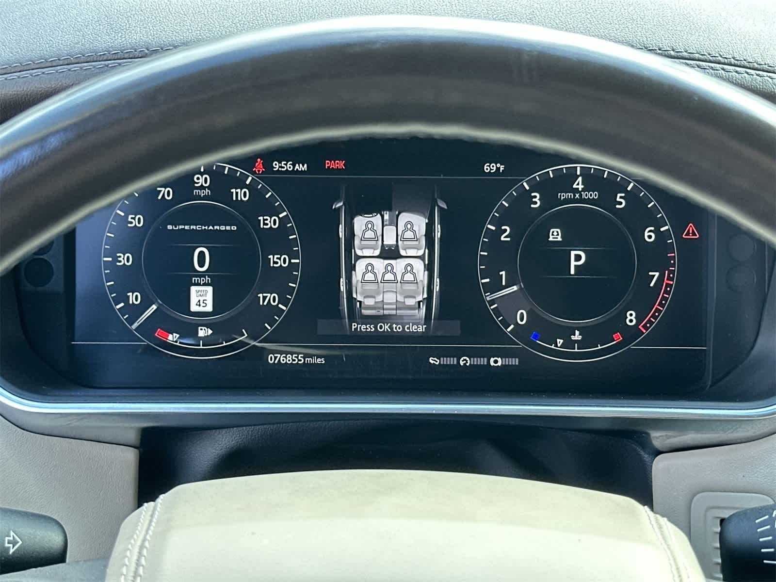 Thumbnail: 2018 Land Rover Range Rover - 22