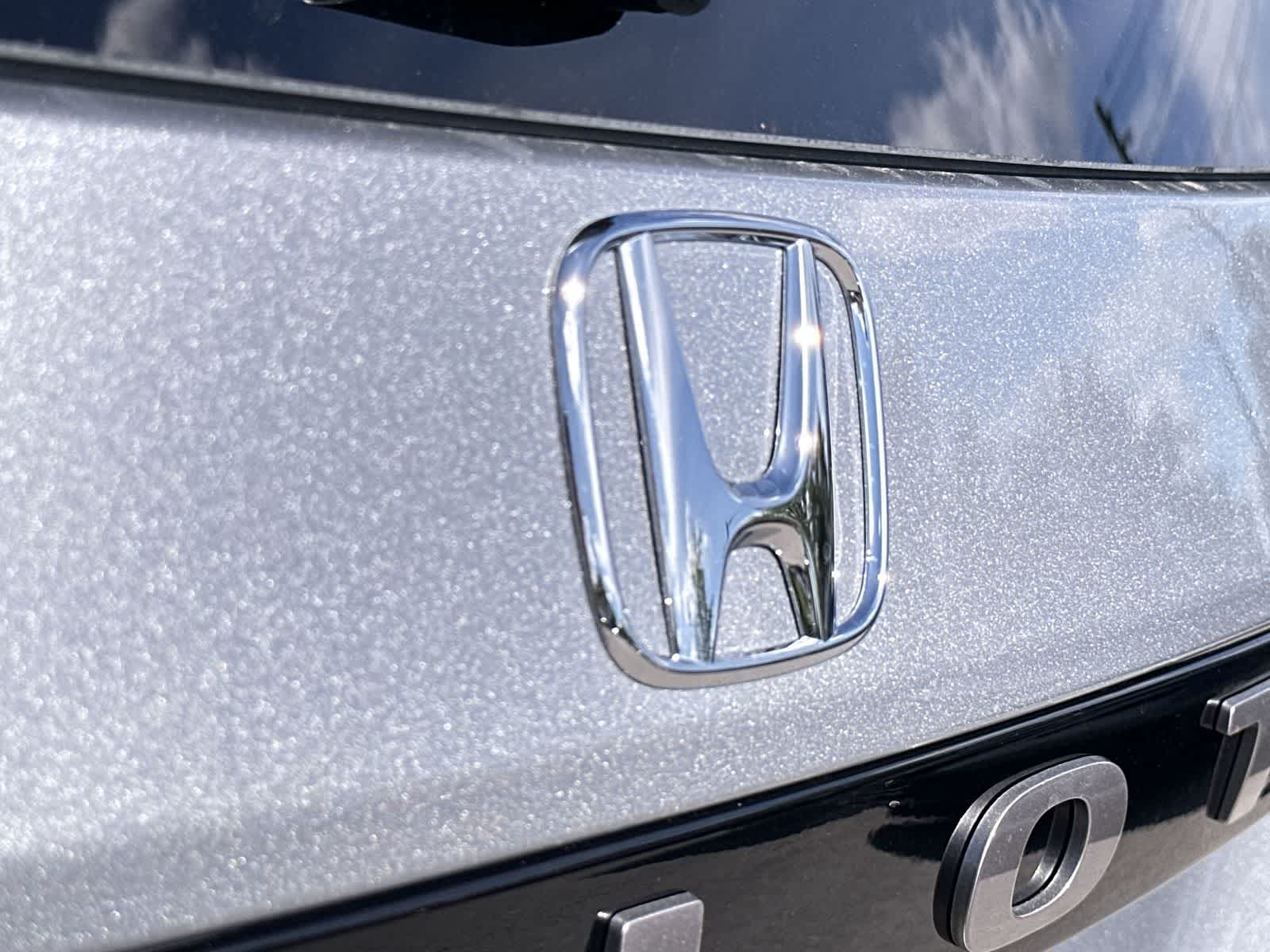 Thumbnail: 2026 Honda Pilot - 10