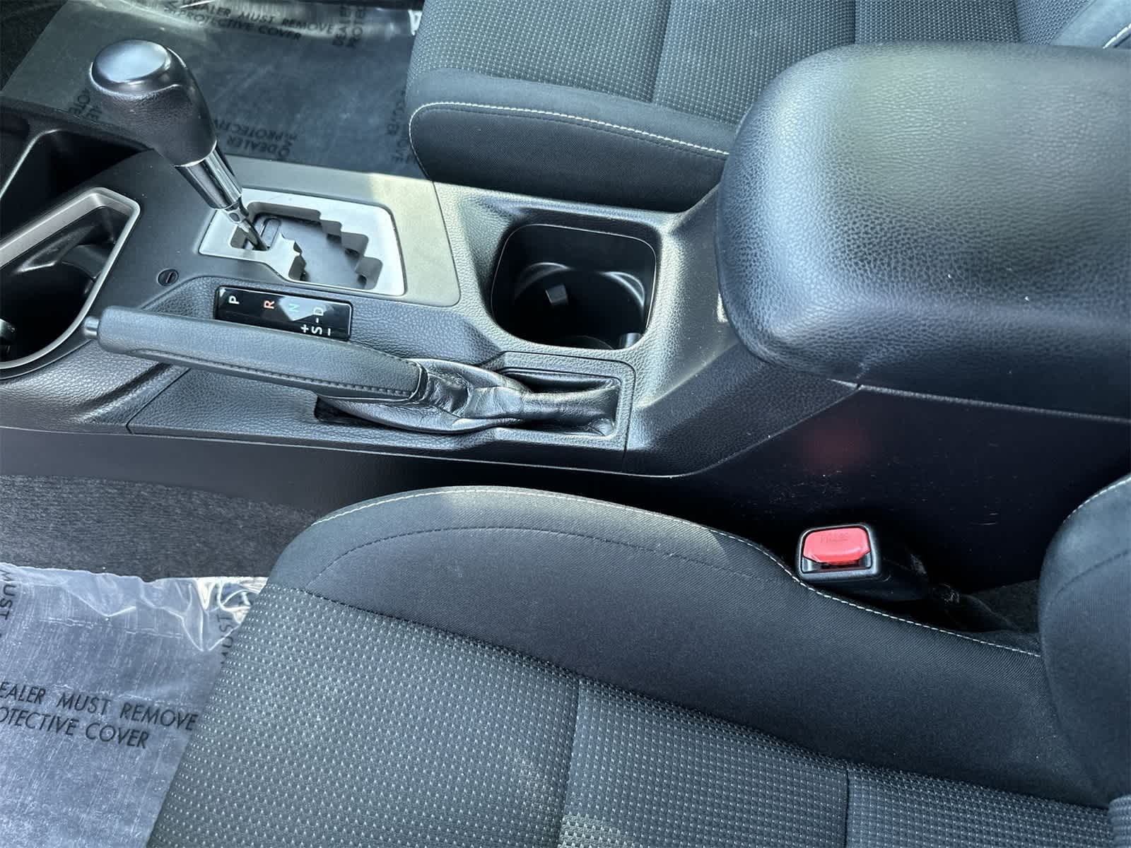 Thumbnail: 2016 Toyota RAV4 - 19