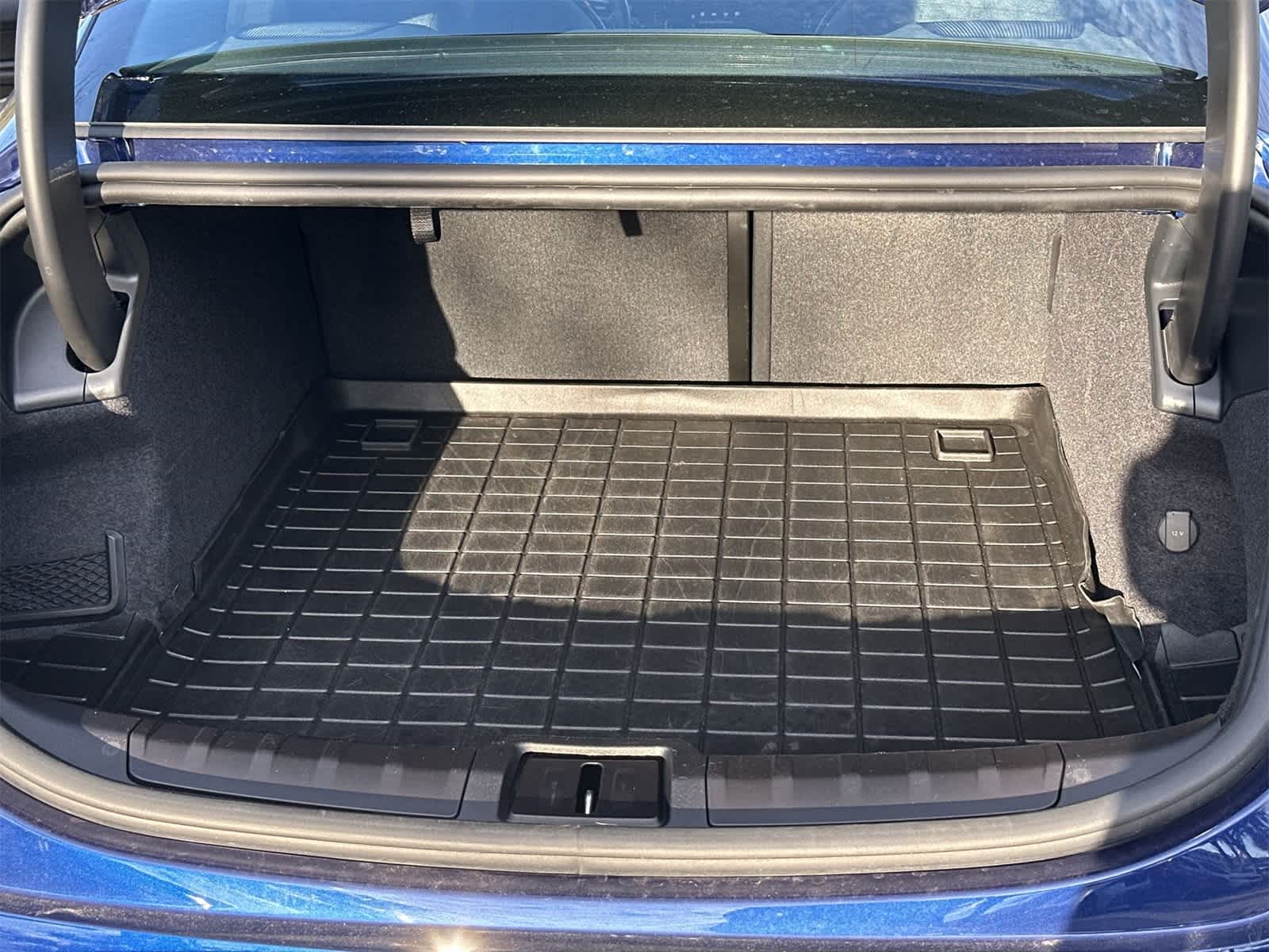 Thumbnail: 2021 Porsche Taycan - 24