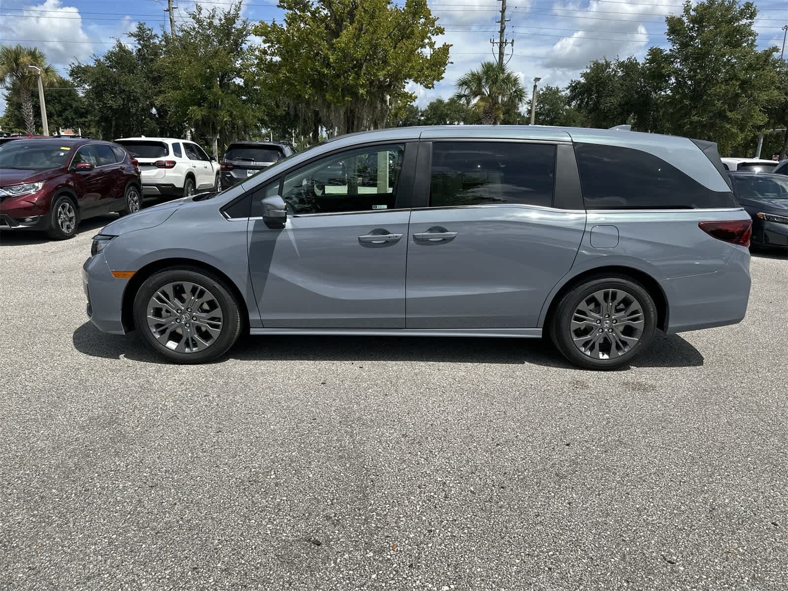 Thumbnail: 2026 Honda Odyssey - 3