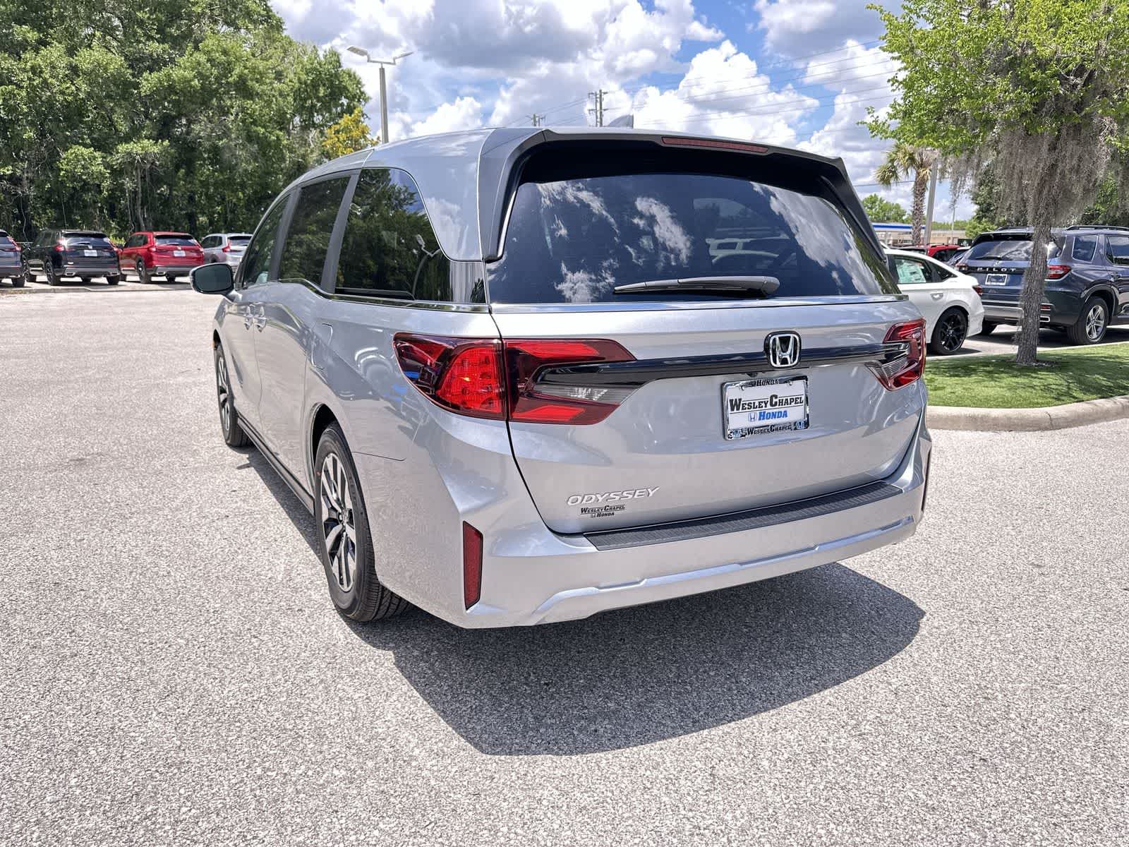 Thumbnail: 2026 Honda Odyssey - 4