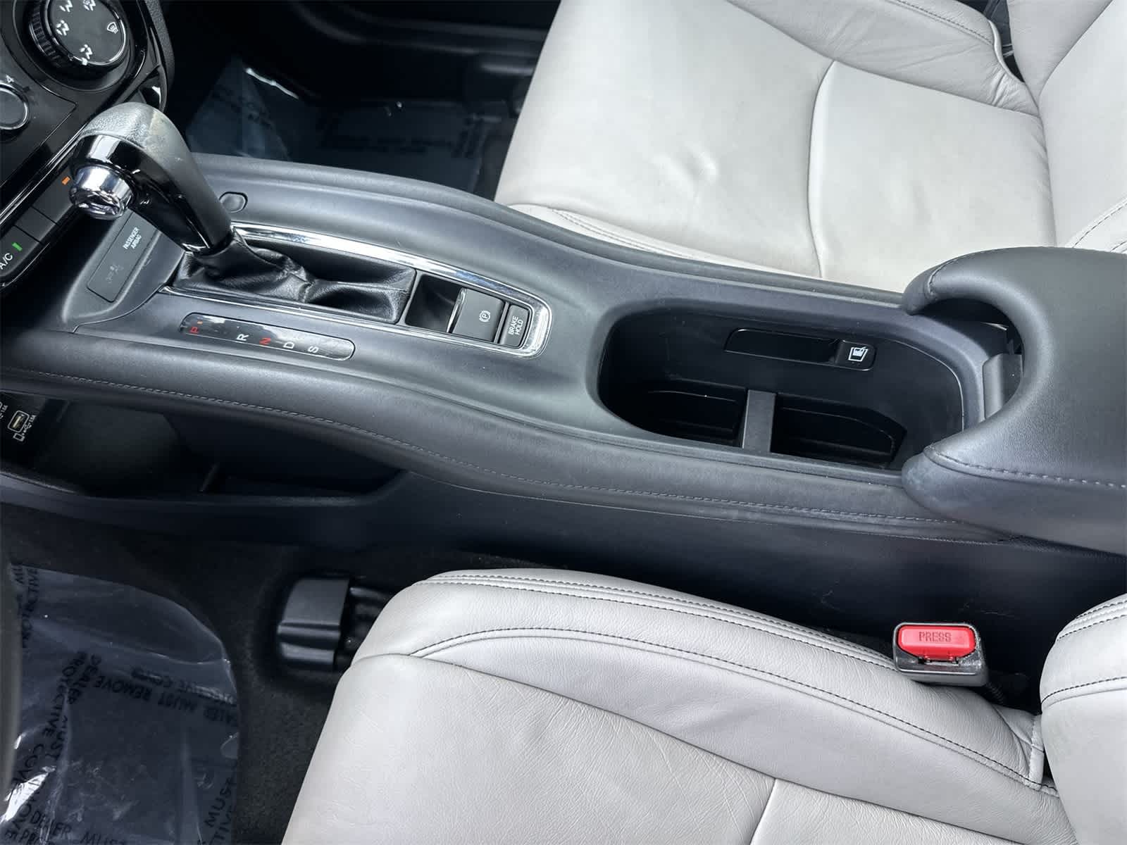 Thumbnail: 2019 Honda HR-V - 27