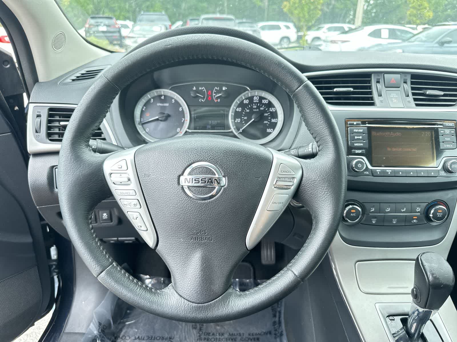 Thumbnail: 2015 Nissan Sentra - 18