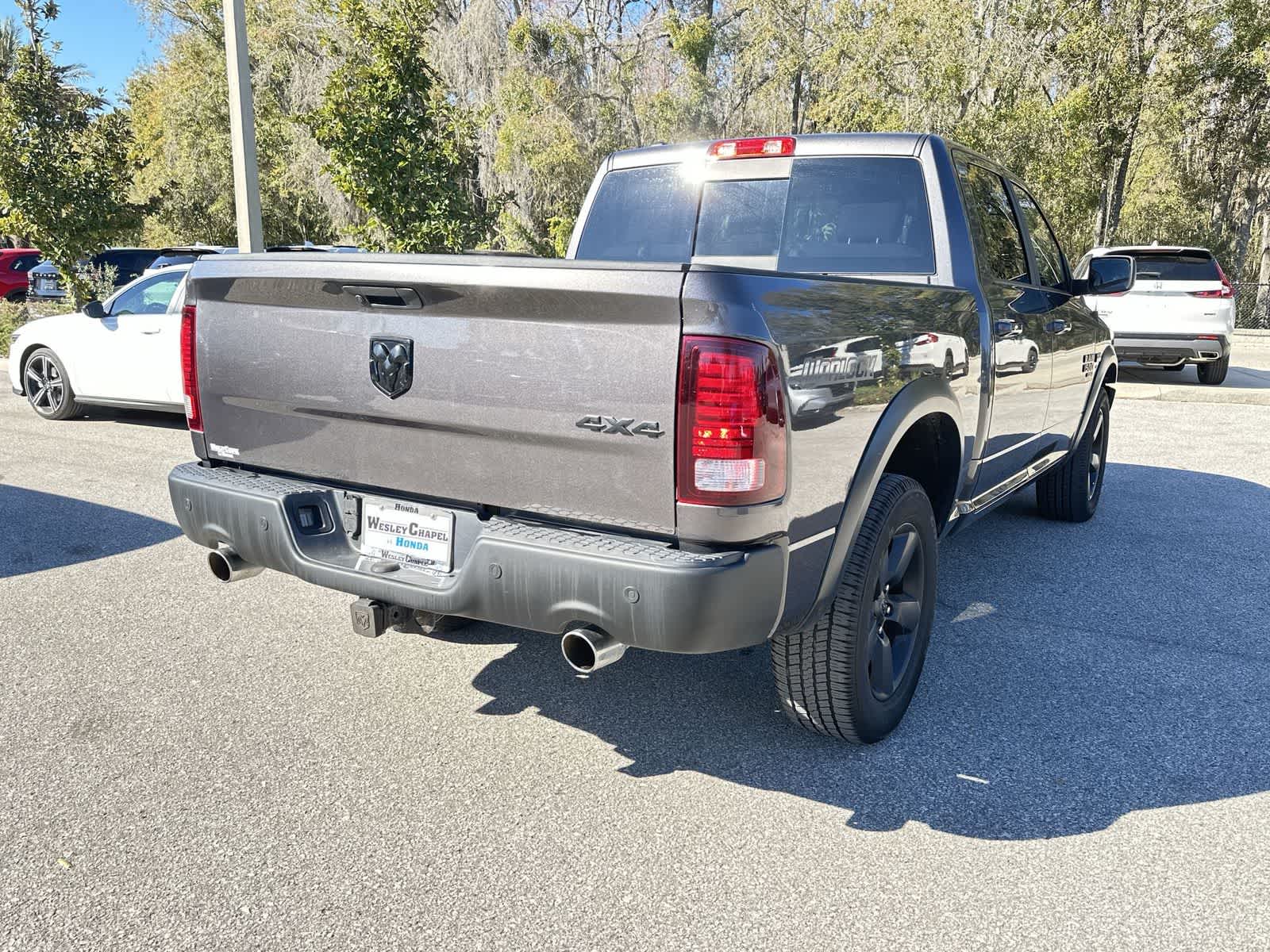 Thumbnail: 2019 RAM 1500 Classic - 6