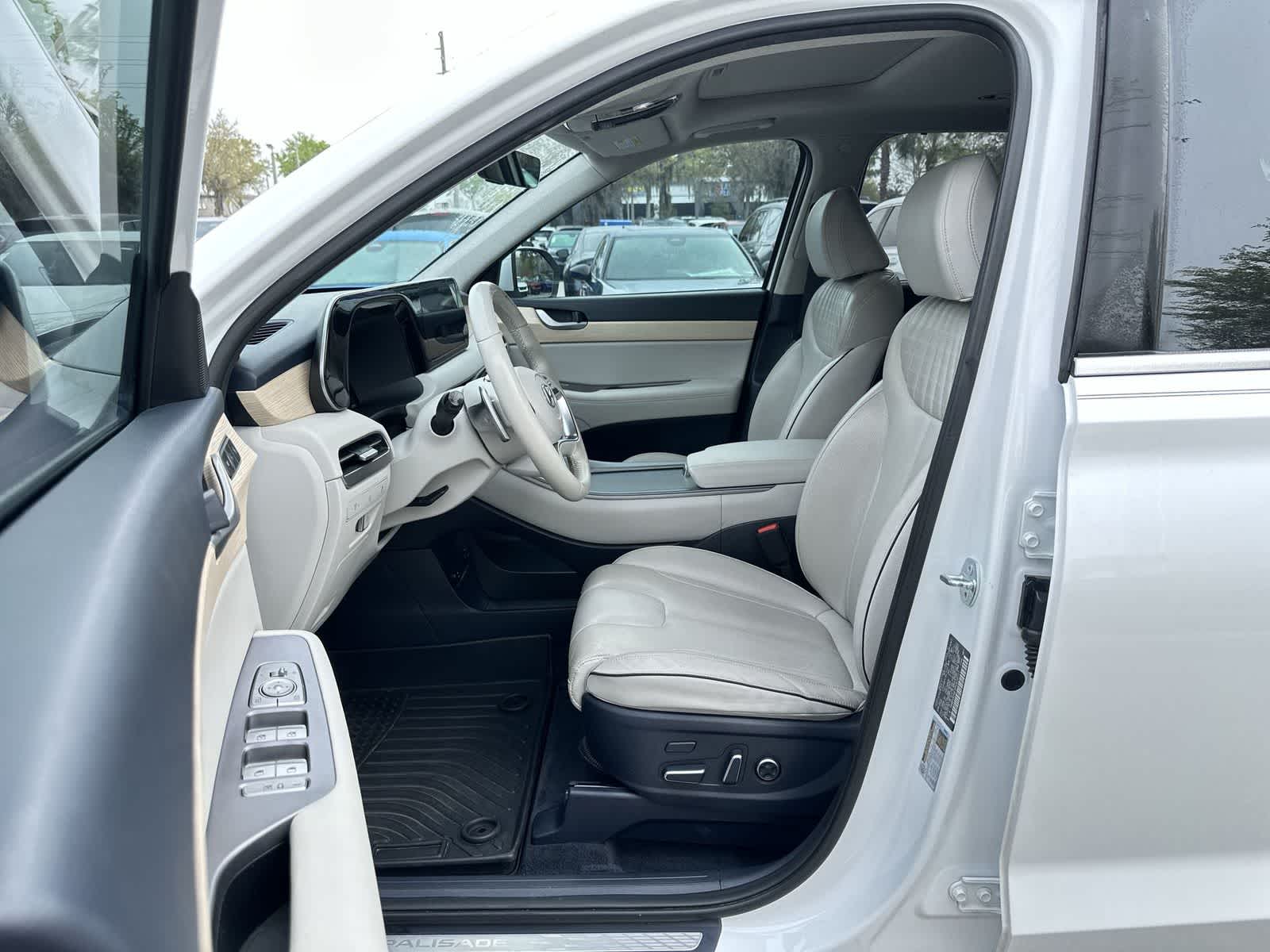 Thumbnail: 2023 Hyundai Palisade - 2