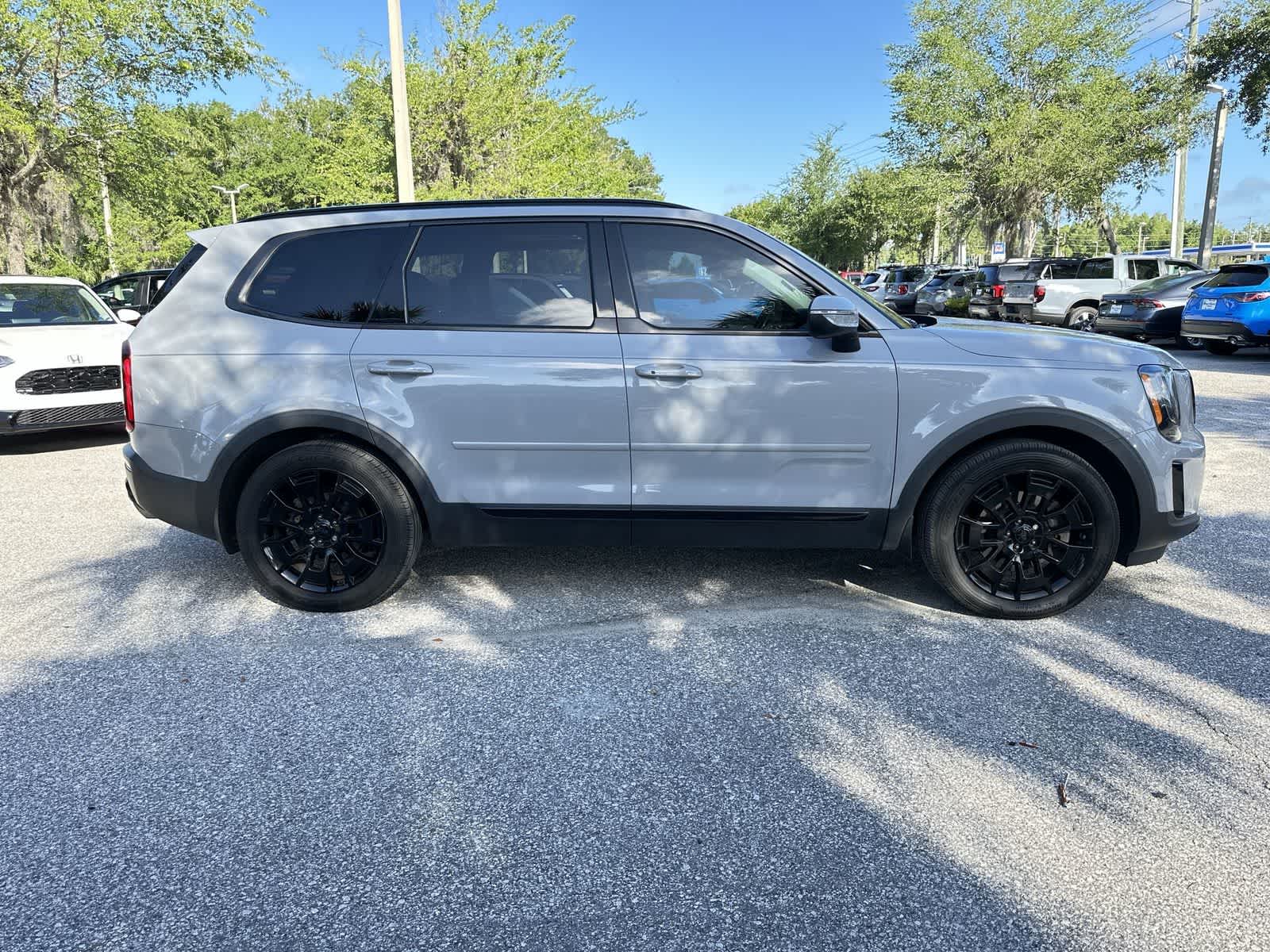 Thumbnail: 2021 Kia Telluride - 7