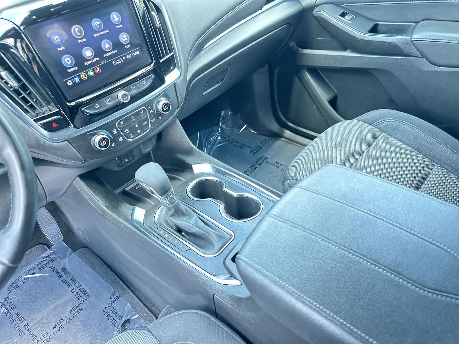 Thumbnail: 2023 Chevrolet Traverse - 18