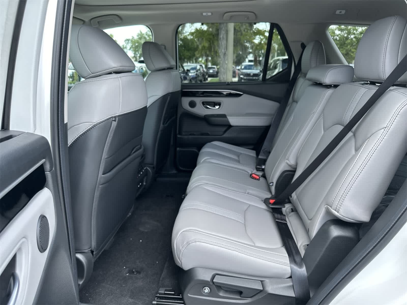 Thumbnail: 2025 Honda Pilot - 15