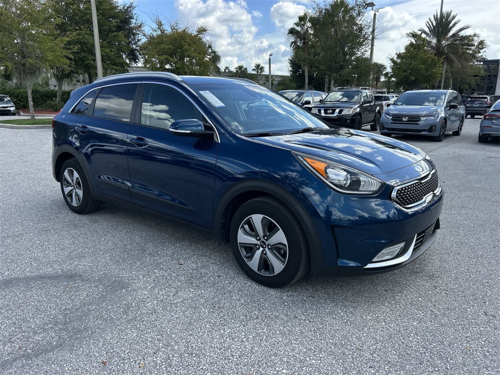 Thumbnail: 2018 Kia Niro - 8