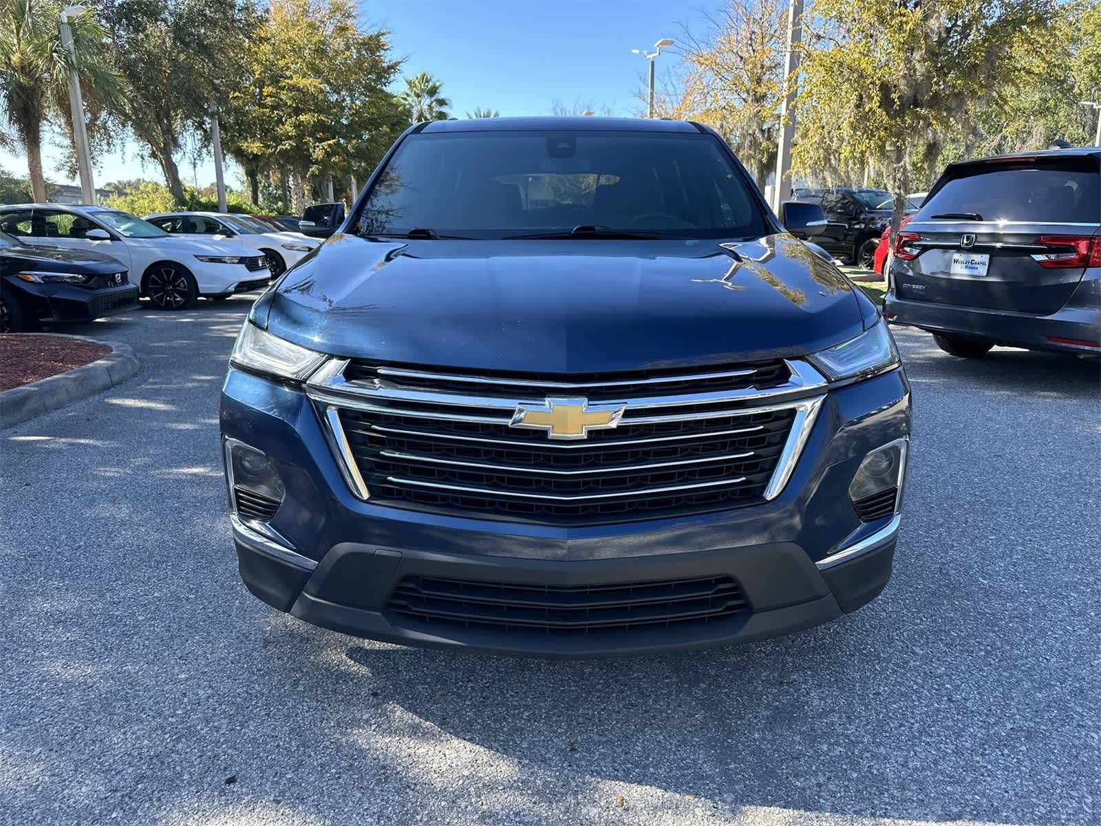 Thumbnail: 2022 Chevrolet Traverse - 9