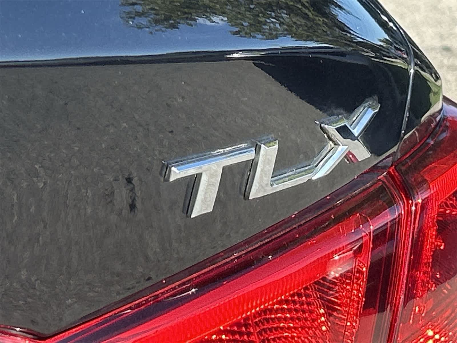 Thumbnail: 2018 Acura TLX - 11