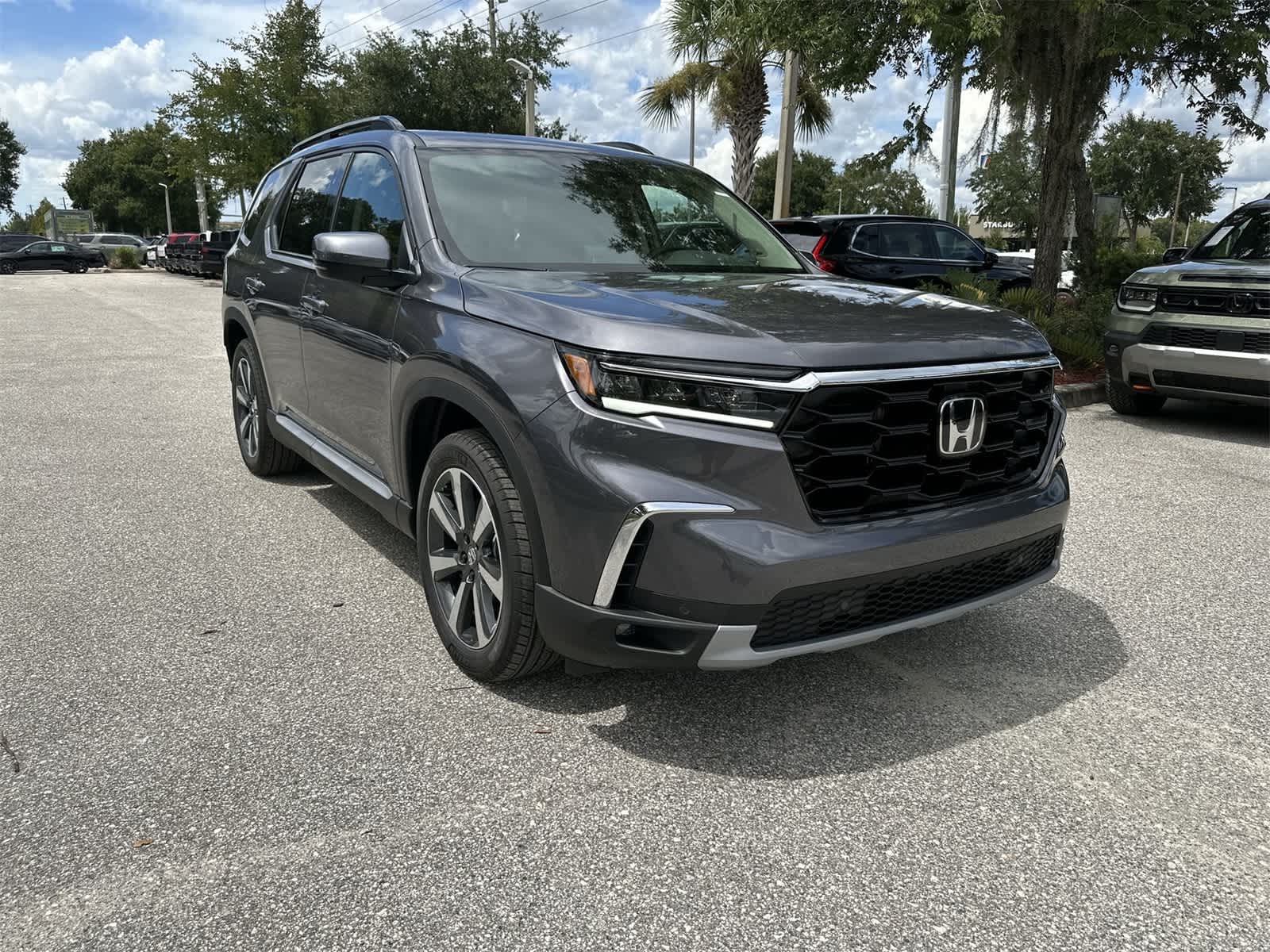 Thumbnail: 2025 Honda Pilot - 8