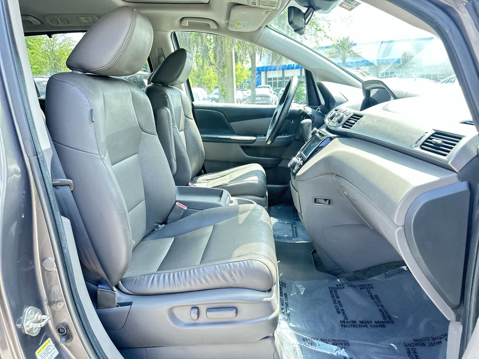 Thumbnail: 2016 Honda Odyssey - 17