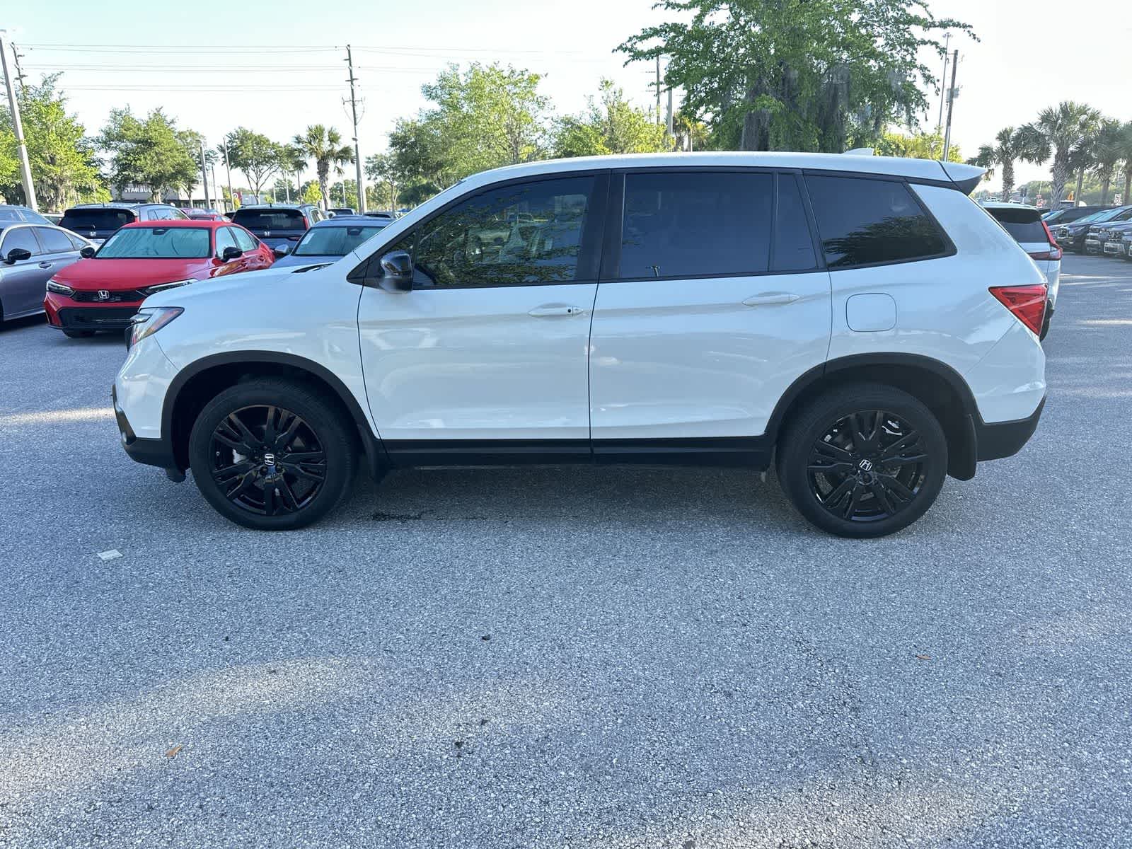 Thumbnail: 2021 Honda Passport - 3