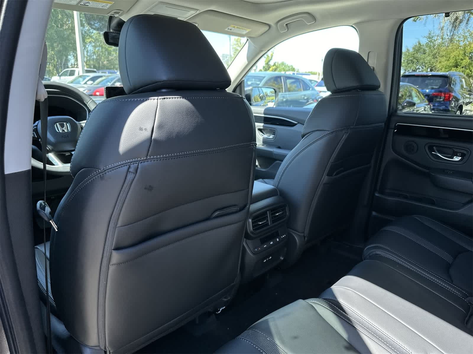 Thumbnail: 2025 Honda Pilot - 14