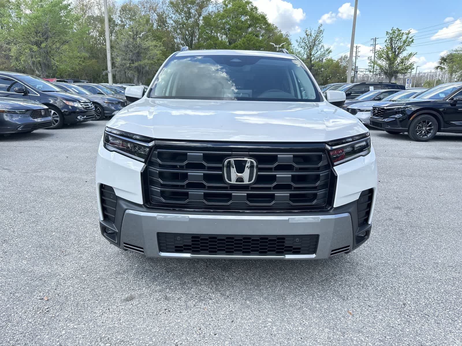 Thumbnail: 2026 Honda Pilot - 9