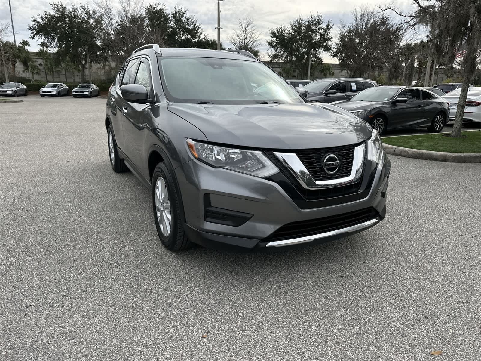 Thumbnail: 2019 Nissan Rogue - 8