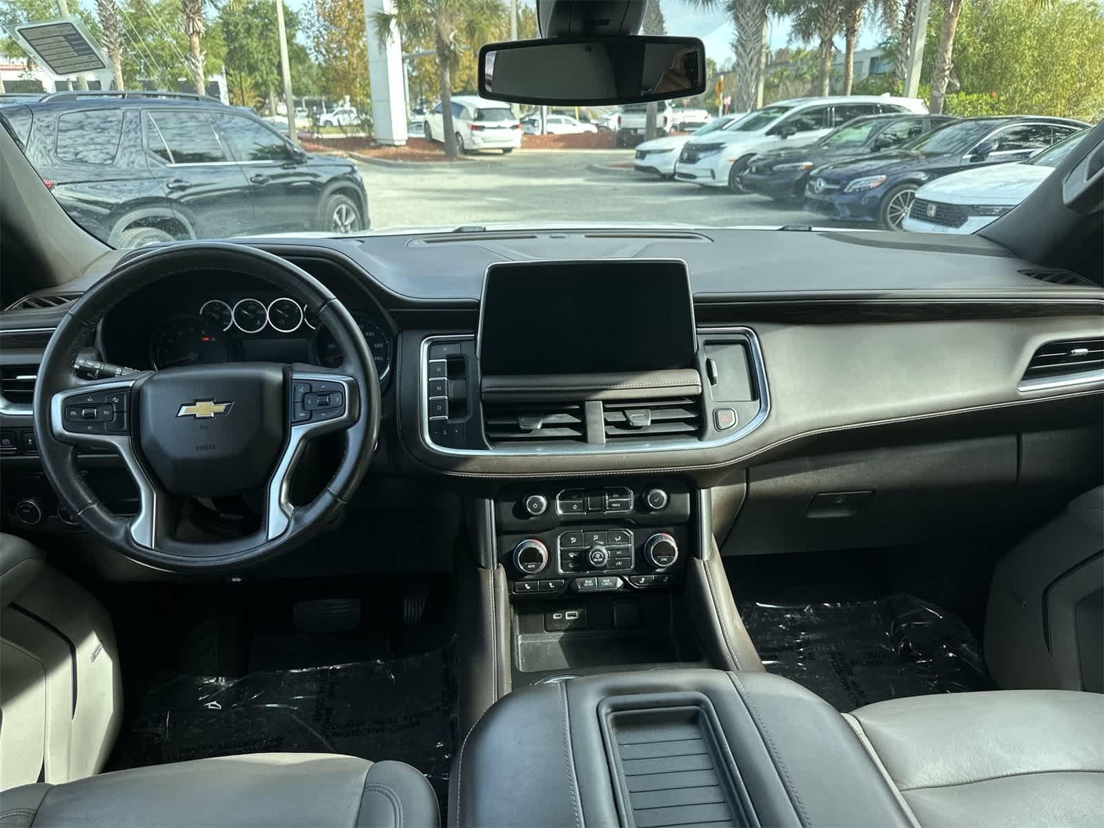 Thumbnail: 2021 Chevrolet Tahoe - 14