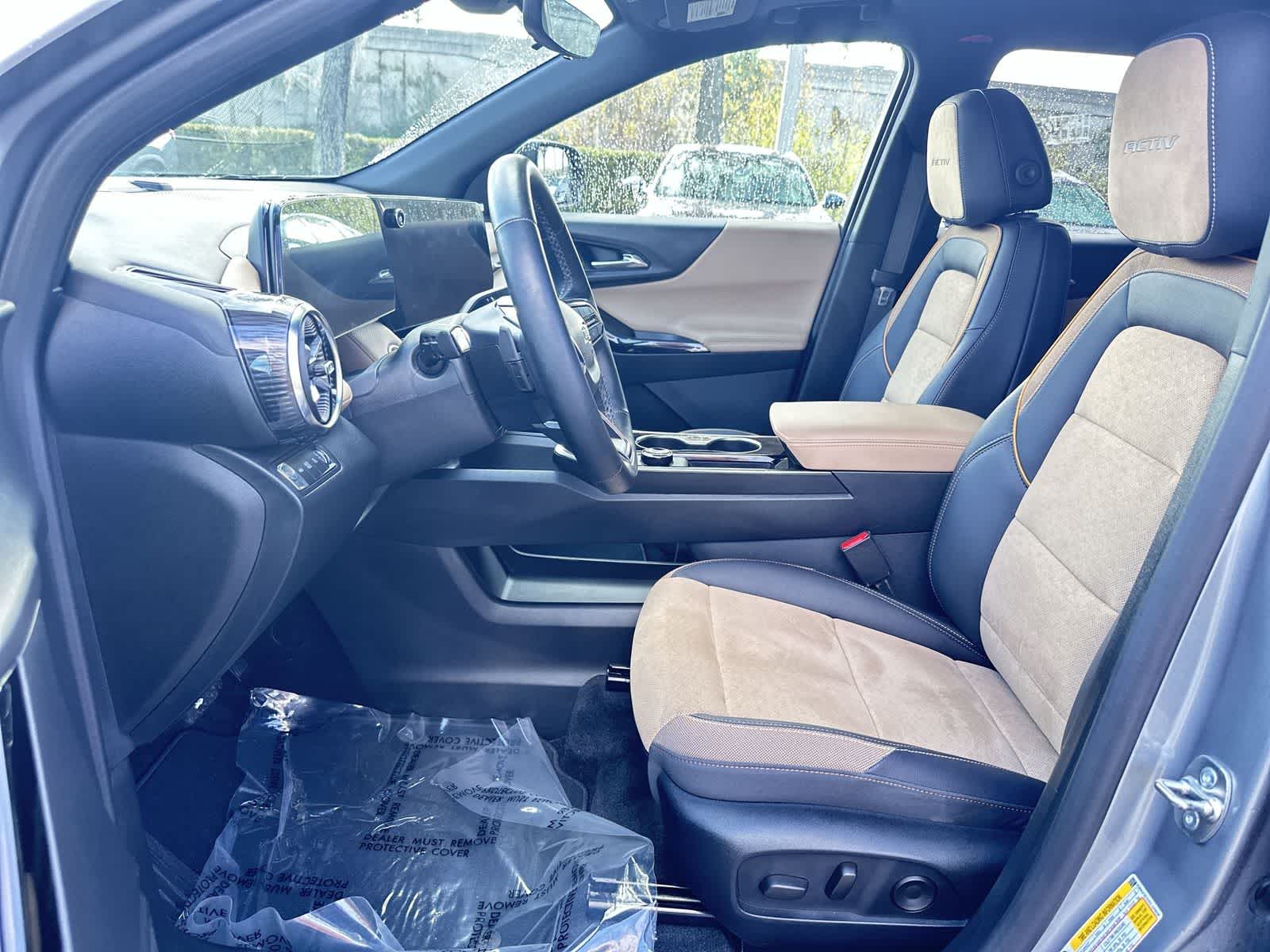 Thumbnail: 2025 Chevrolet Equinox - 2