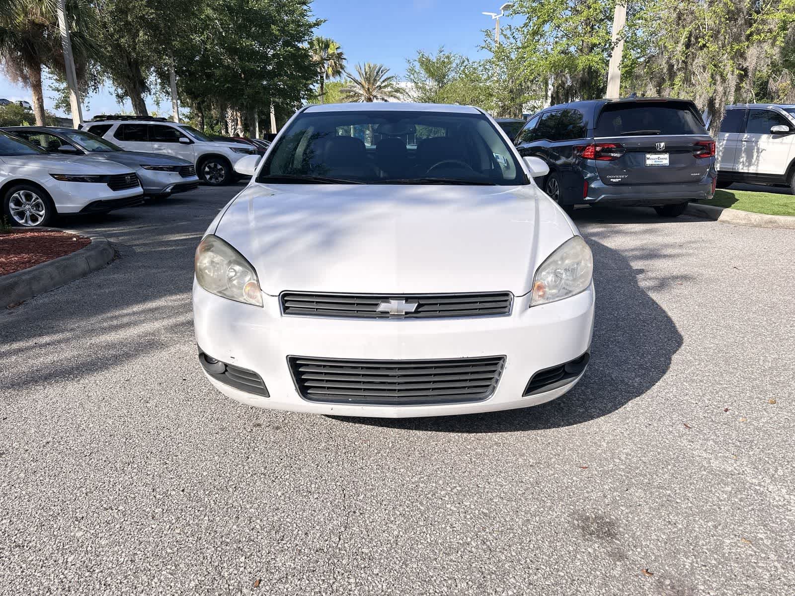 Thumbnail: 2011 Chevrolet Impala - 9