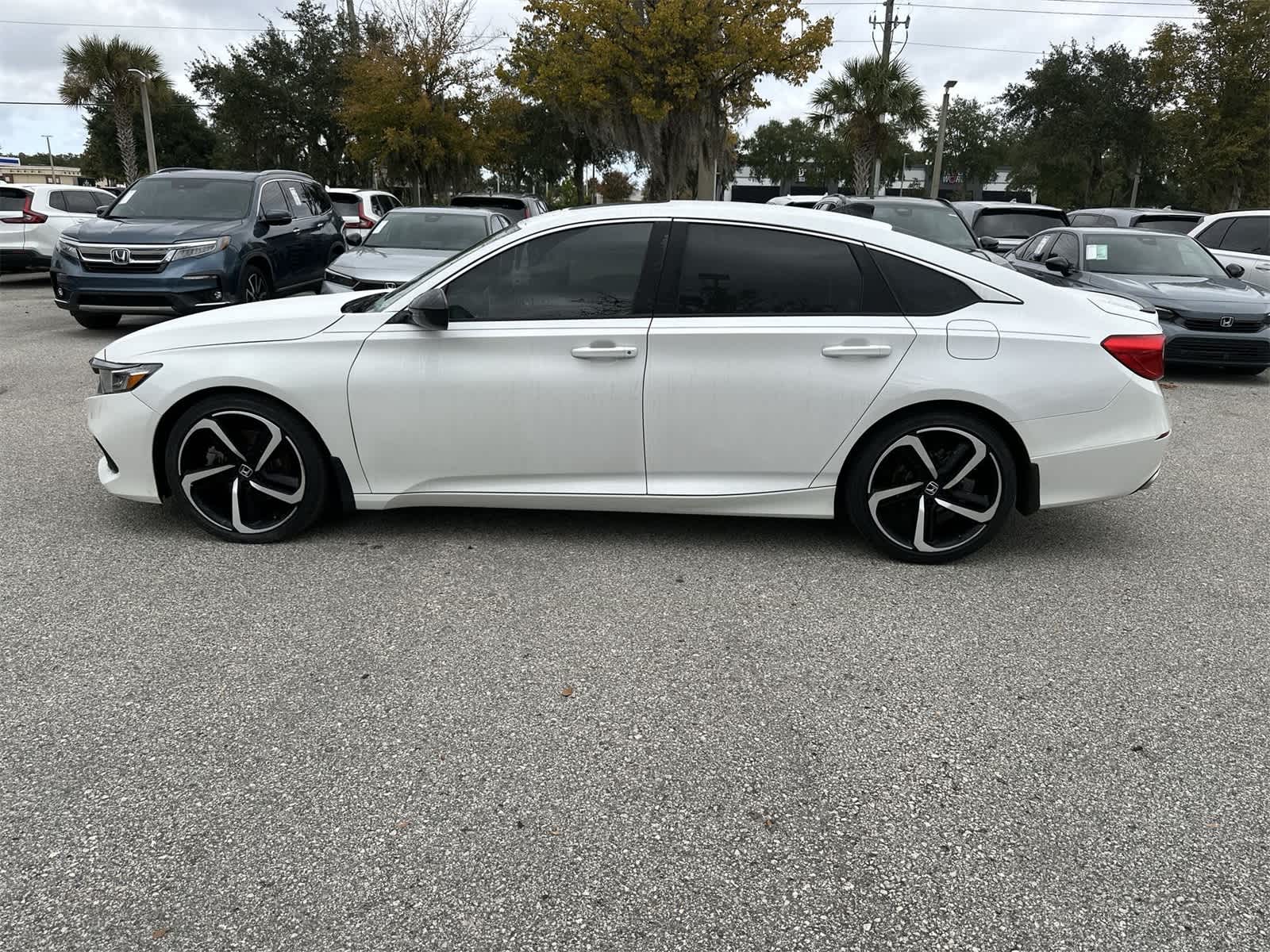 Thumbnail: 2021 Honda Accord - 3