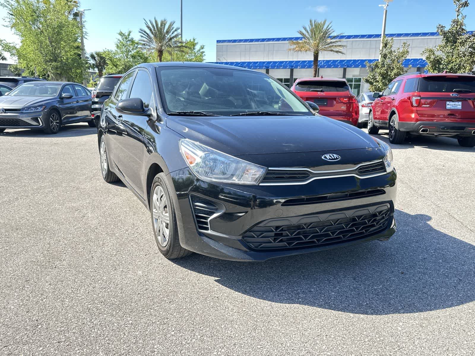 Thumbnail: 2021 Kia Rio - 8