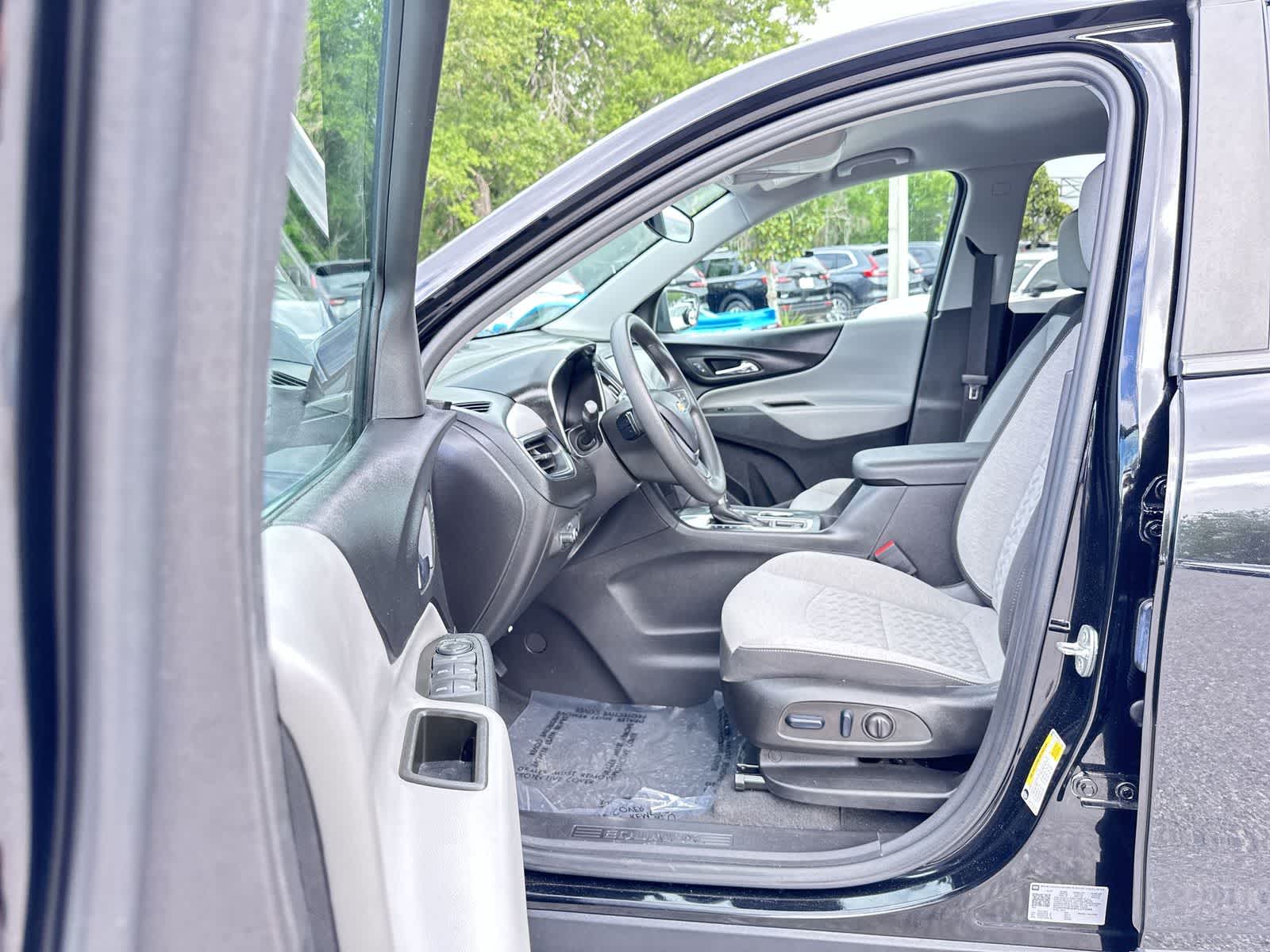 Thumbnail: 2023 Chevrolet Equinox - 2