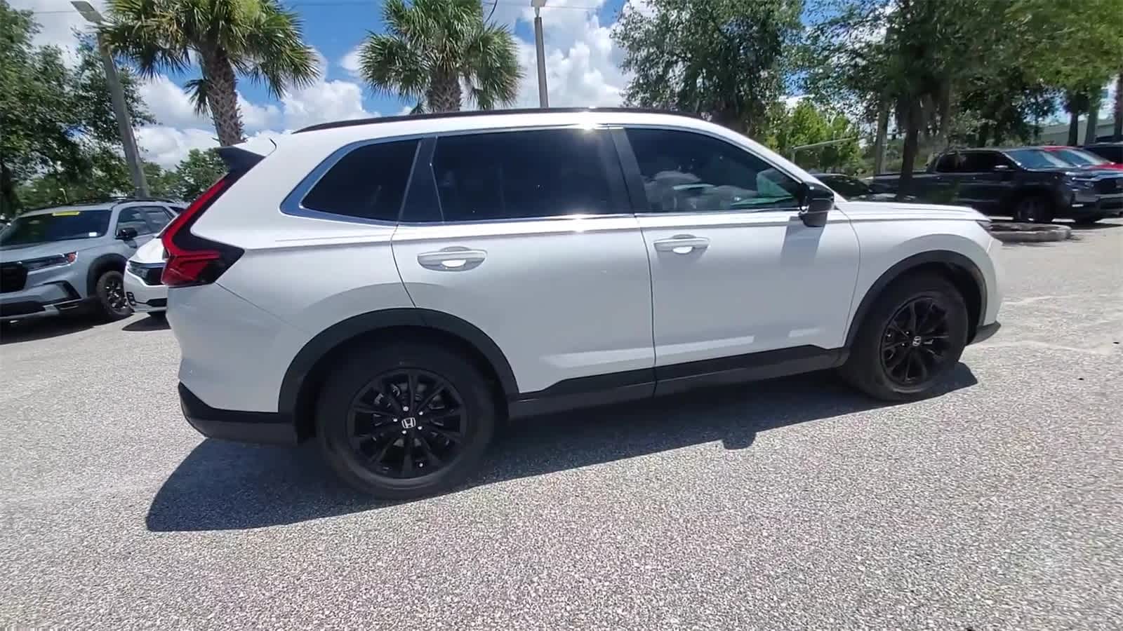 Thumbnail: 2023 Honda CR-V - 9