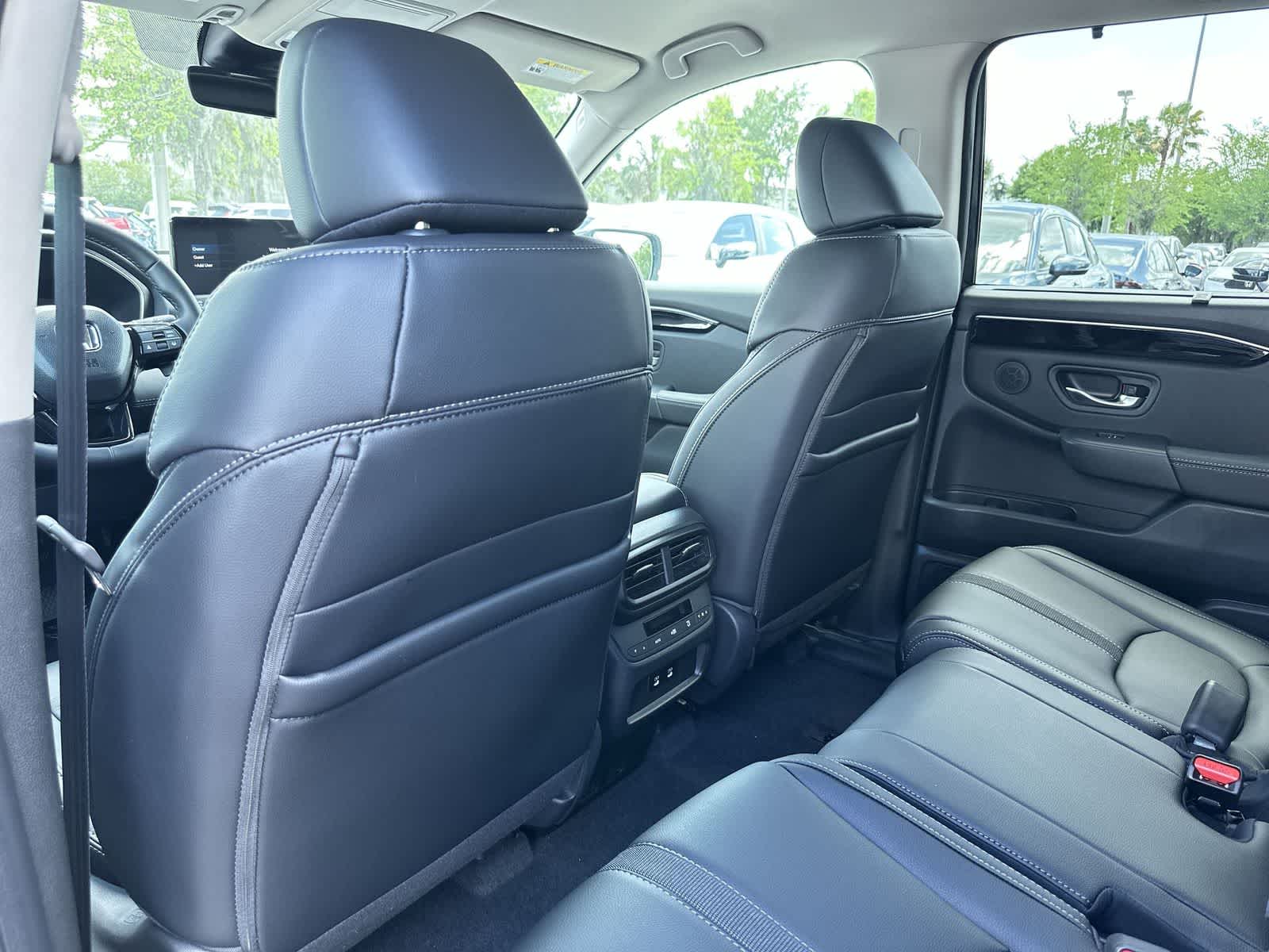 Thumbnail: 2026 Honda Pilot - 14