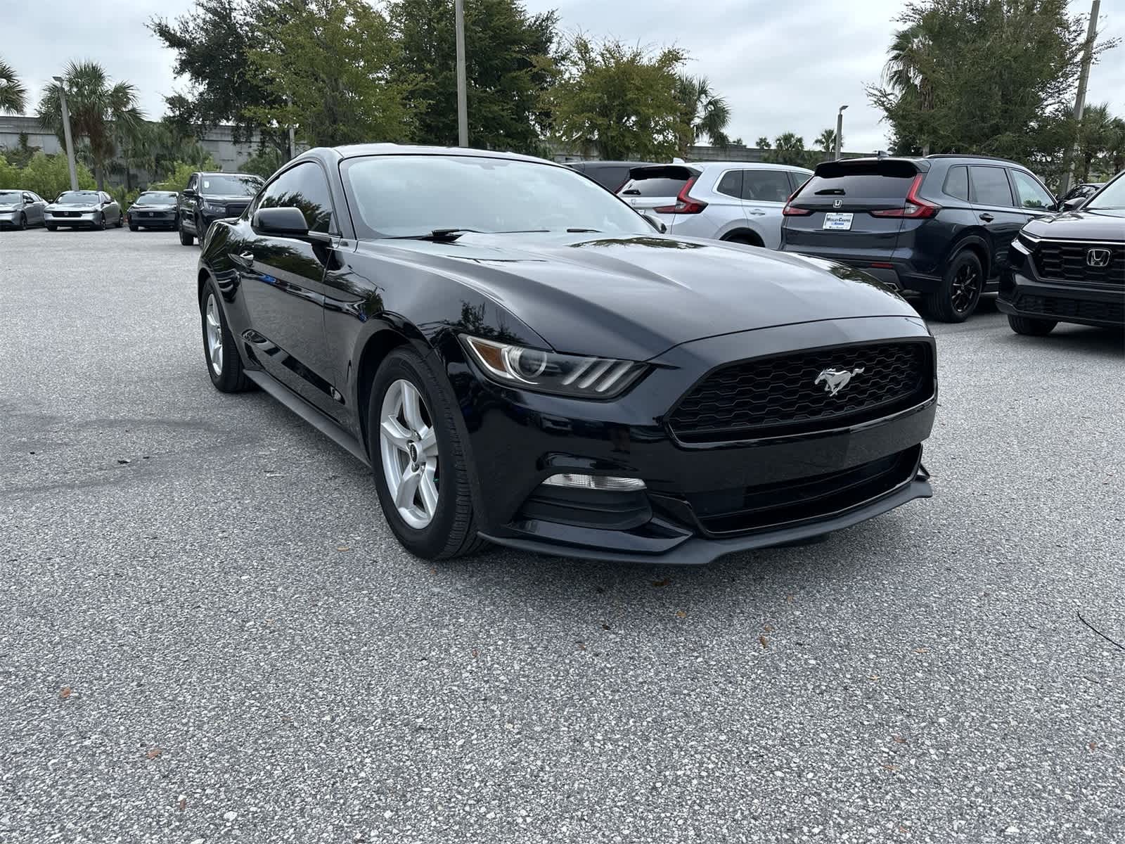 Thumbnail: 2017 Ford Mustang - 8