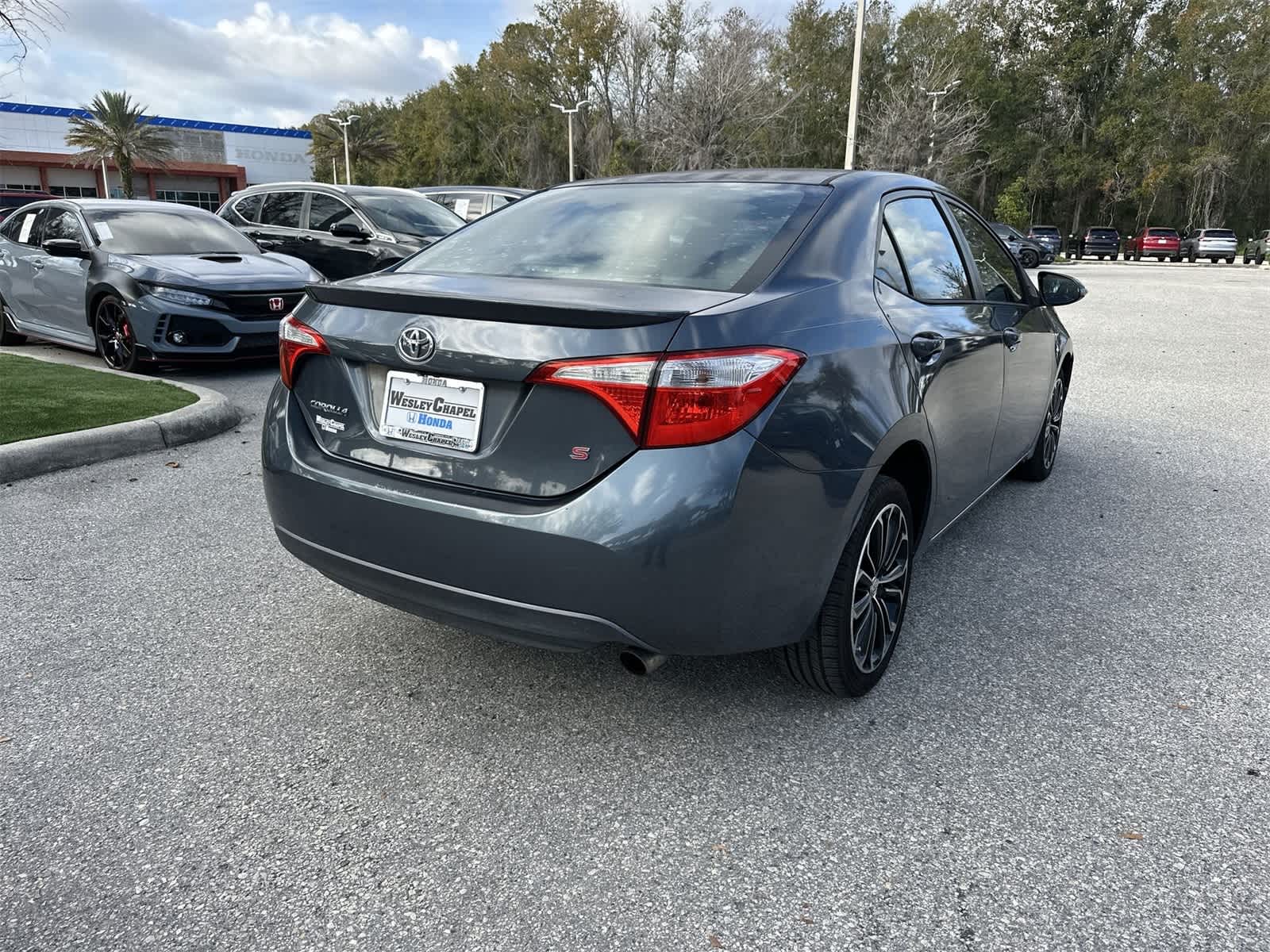 Thumbnail: 2015 Toyota Corolla - 6