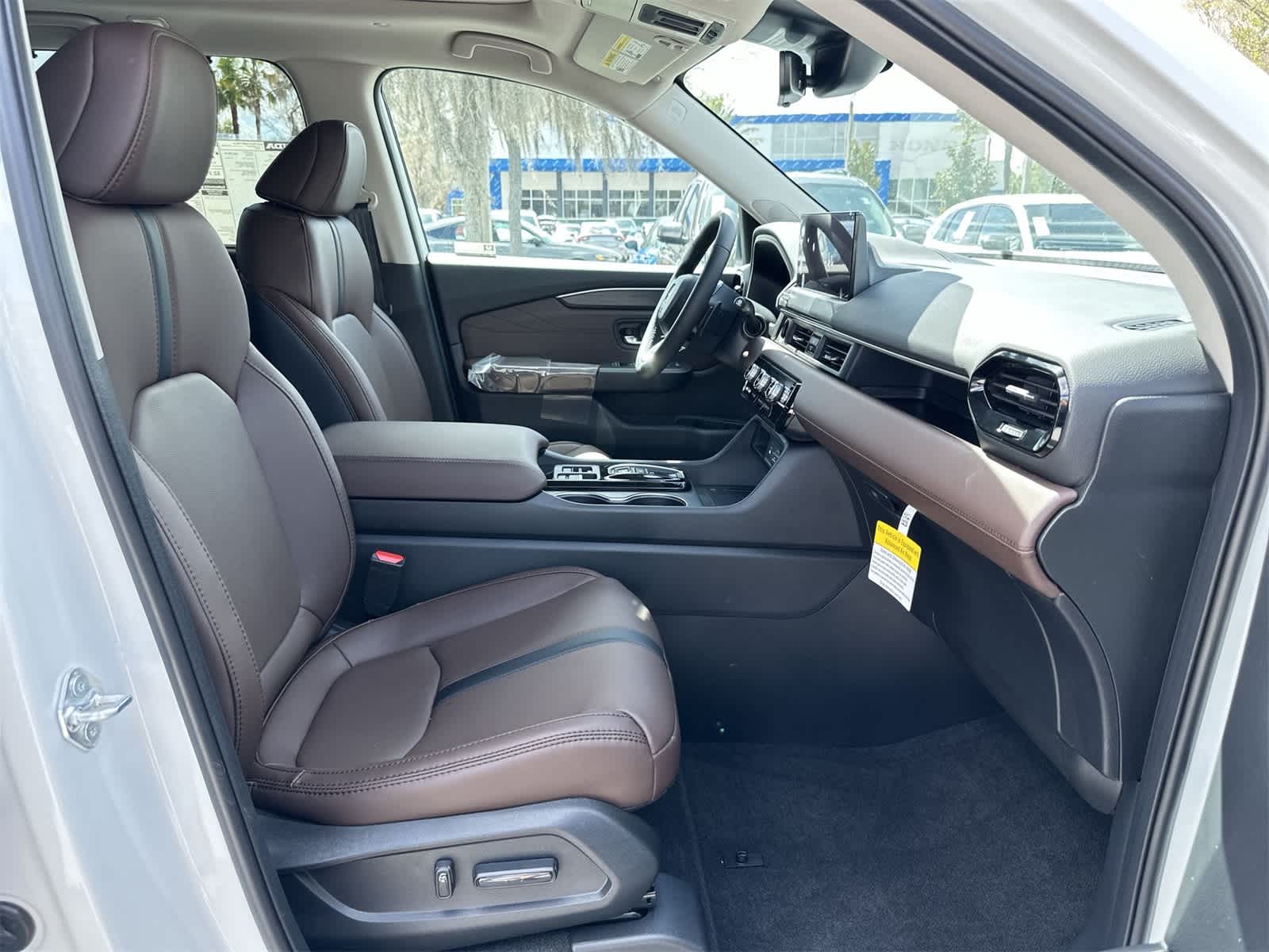 Thumbnail: 2026 Honda Pilot - 17