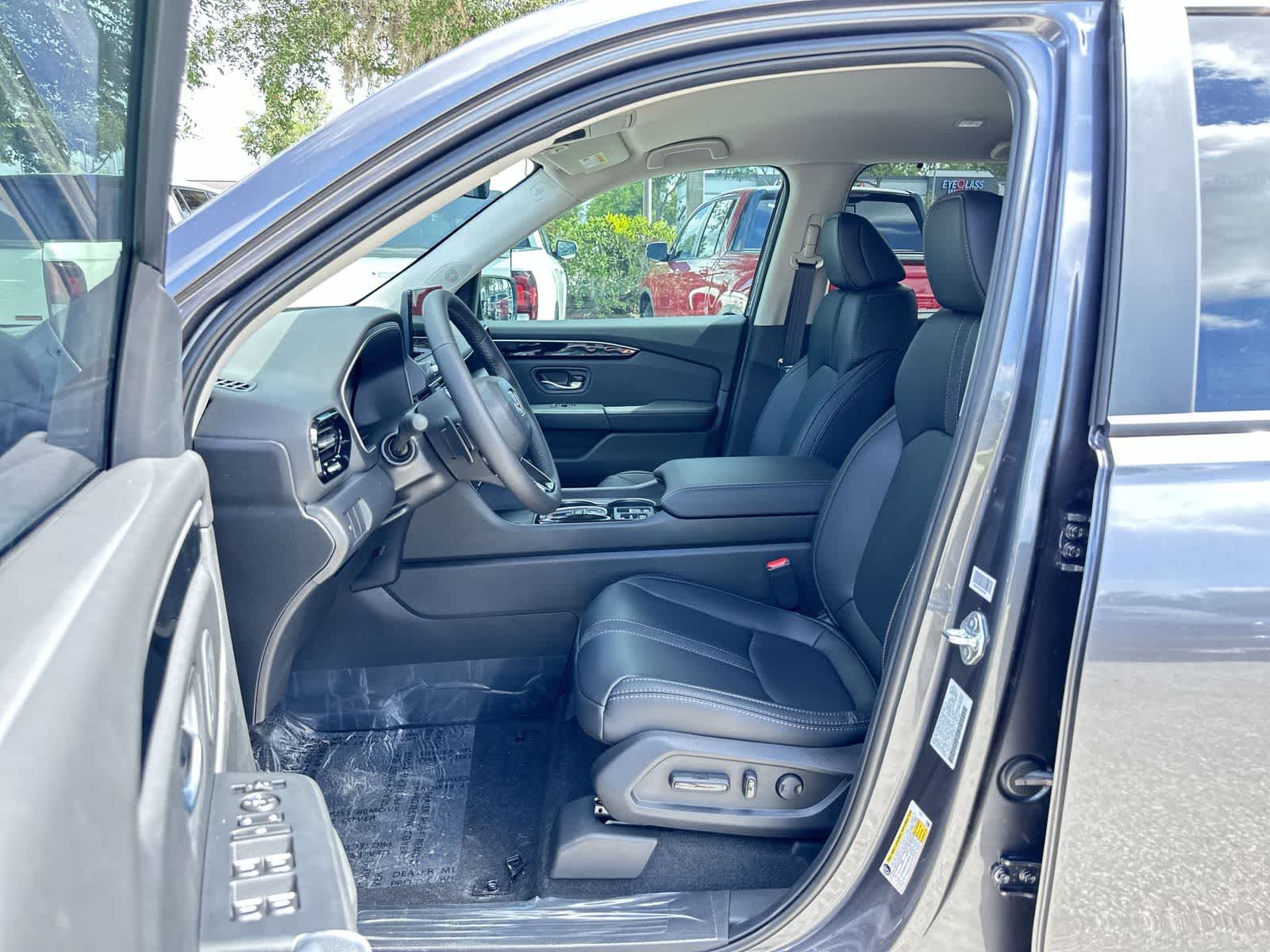 Thumbnail: 2026 Honda Pilot - 2