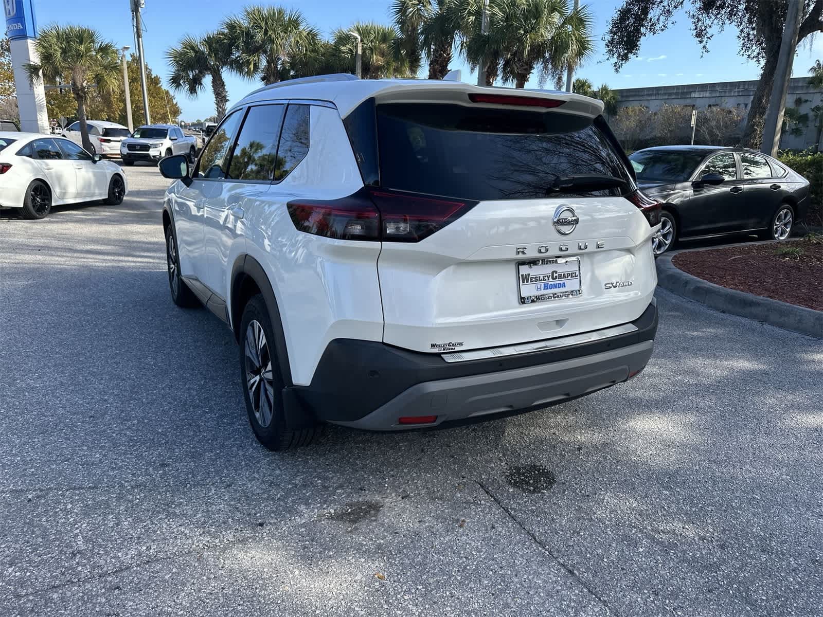 Thumbnail: 2021 Nissan Rogue - 4