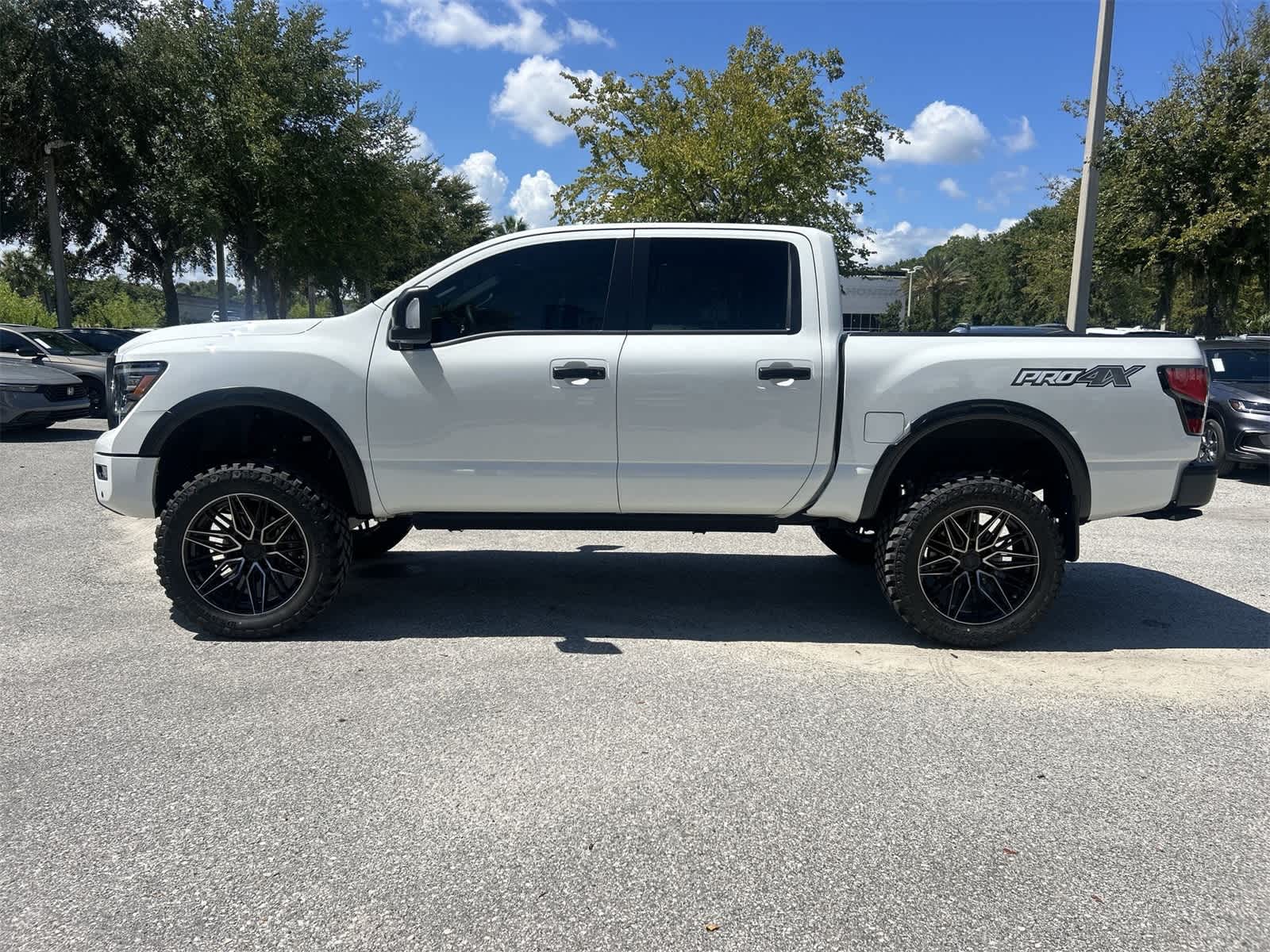 Thumbnail: 2024 Nissan Titan - 3
