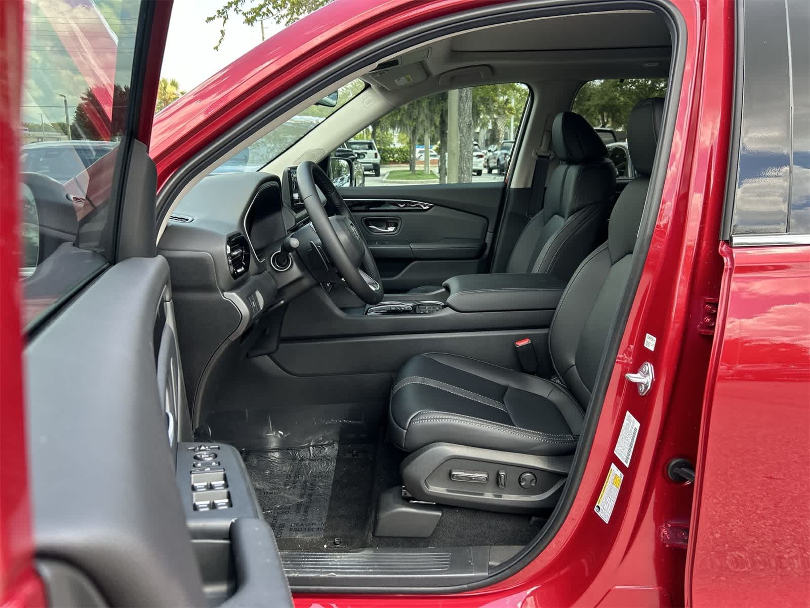 Thumbnail: 2025 Honda Pilot - 2