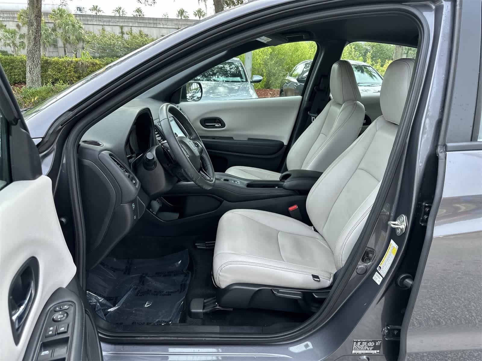 Thumbnail: 2019 Honda HR-V - 10