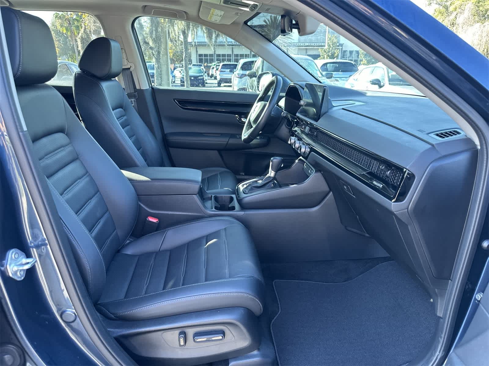 Thumbnail: 2024 Honda CR-V - 17