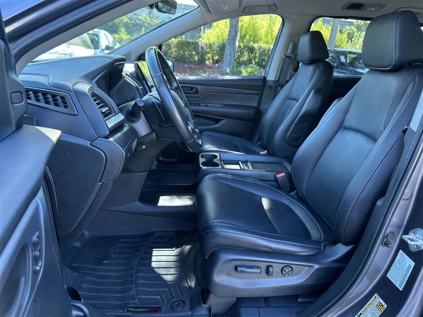 Thumbnail: 2023 Honda Odyssey - 13