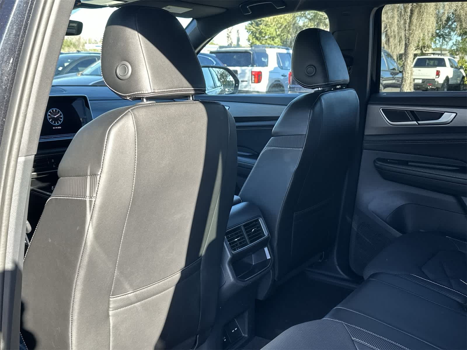 Thumbnail: 2024 Volkswagen Atlas - 14