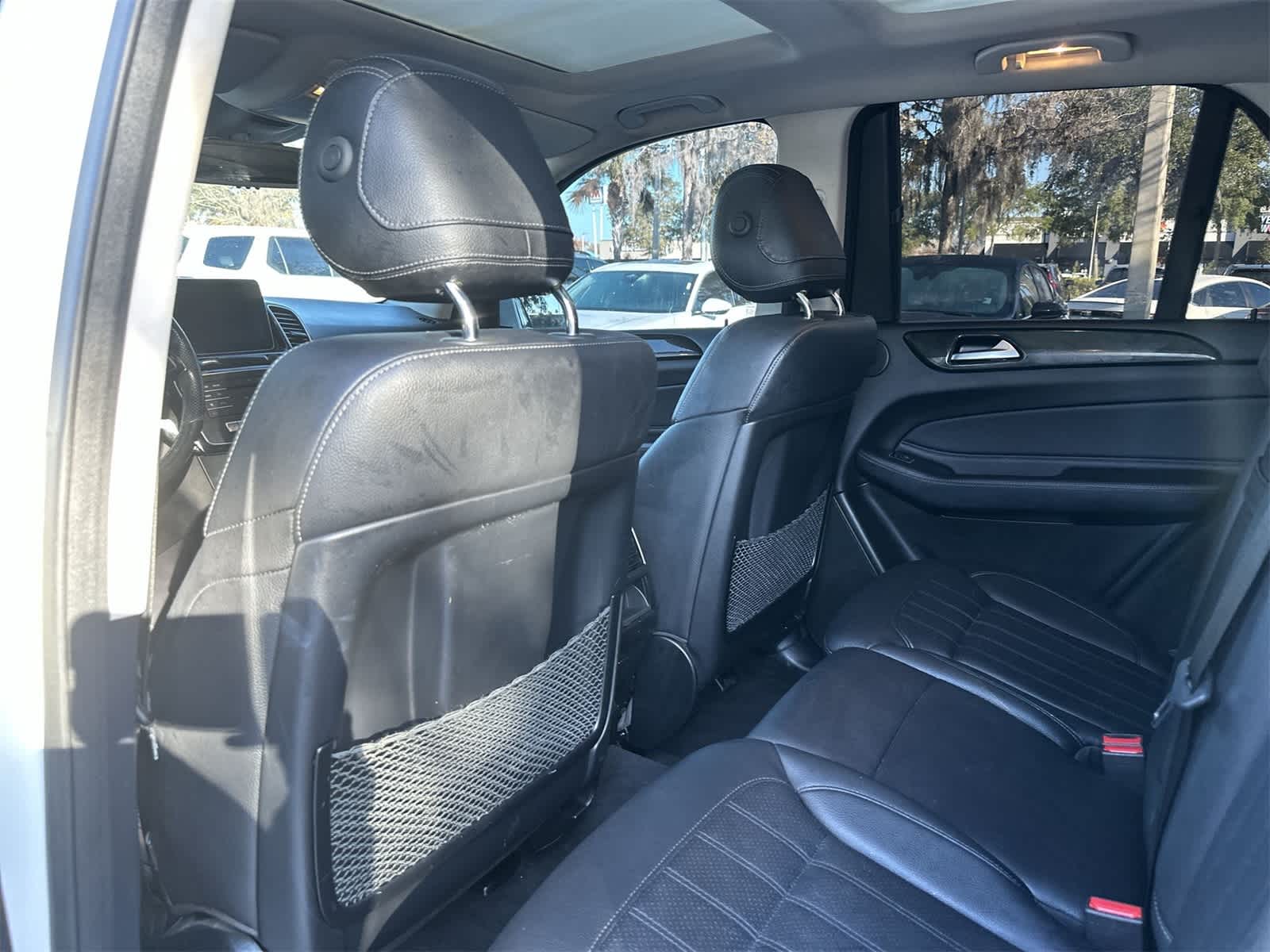 Thumbnail: 2016 Mercedes-Benz GLE - 14